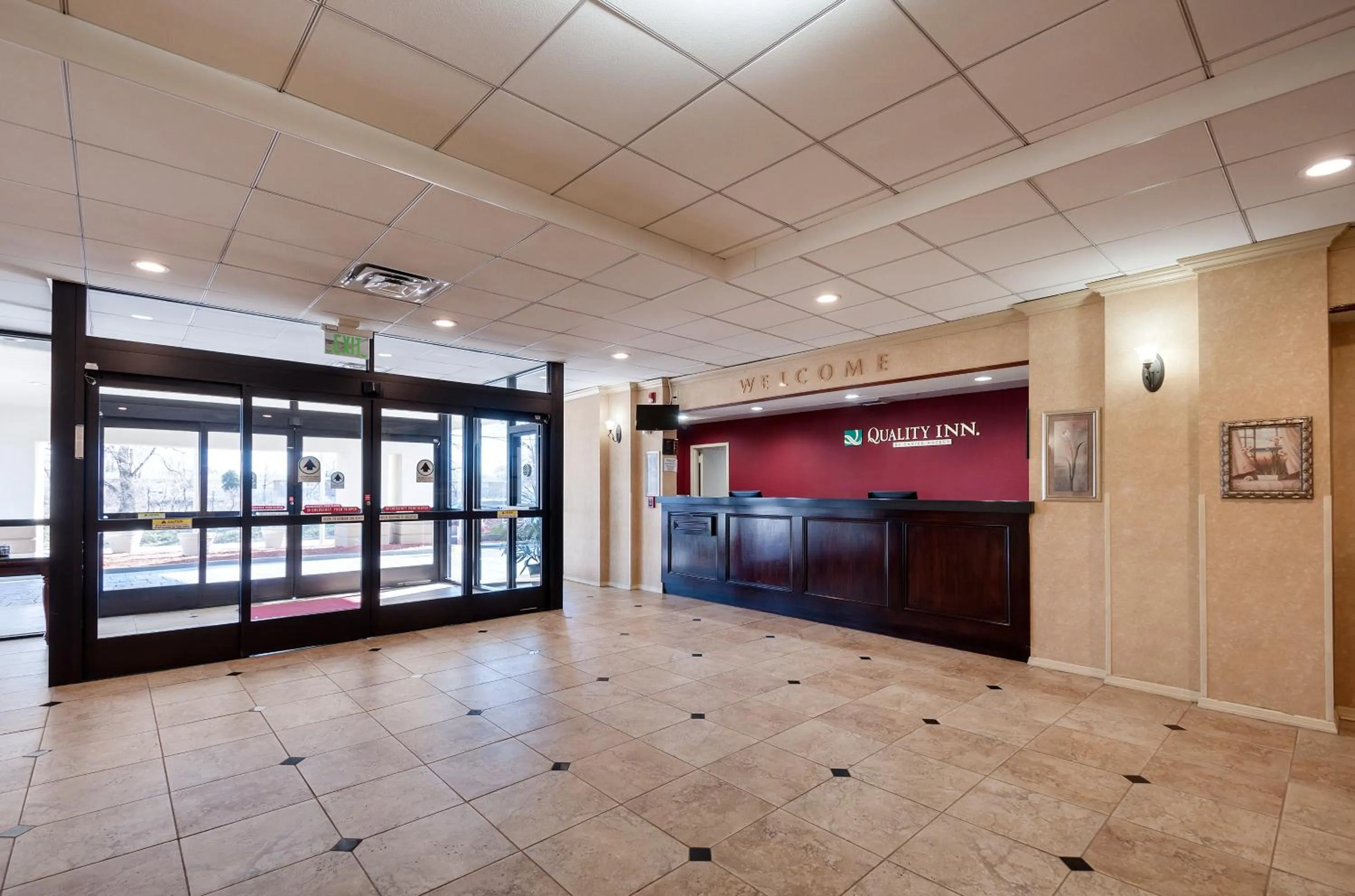 Lobby or reception in Quality Inn