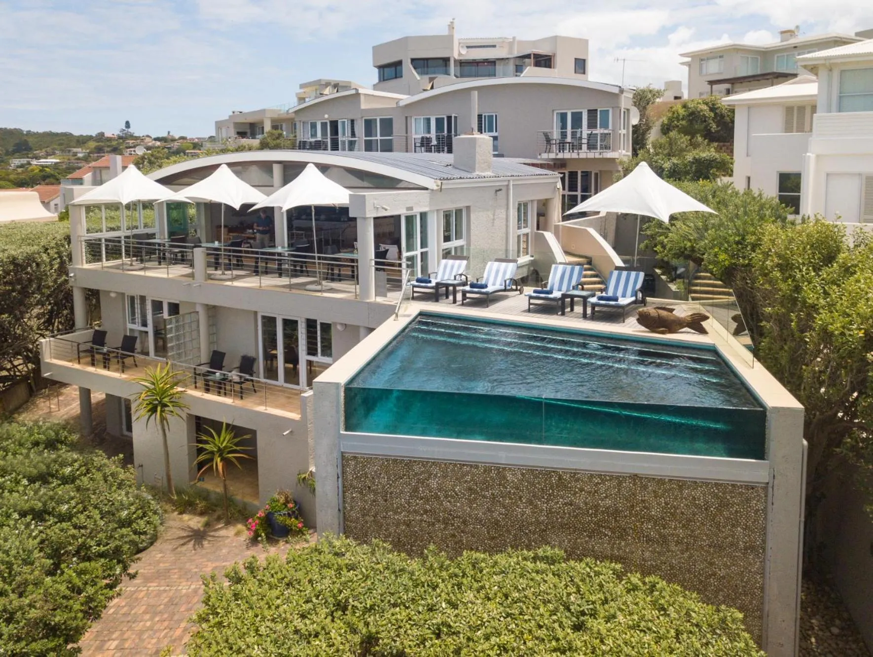 Facade/entrance in Periwinkle Lodge Guest House