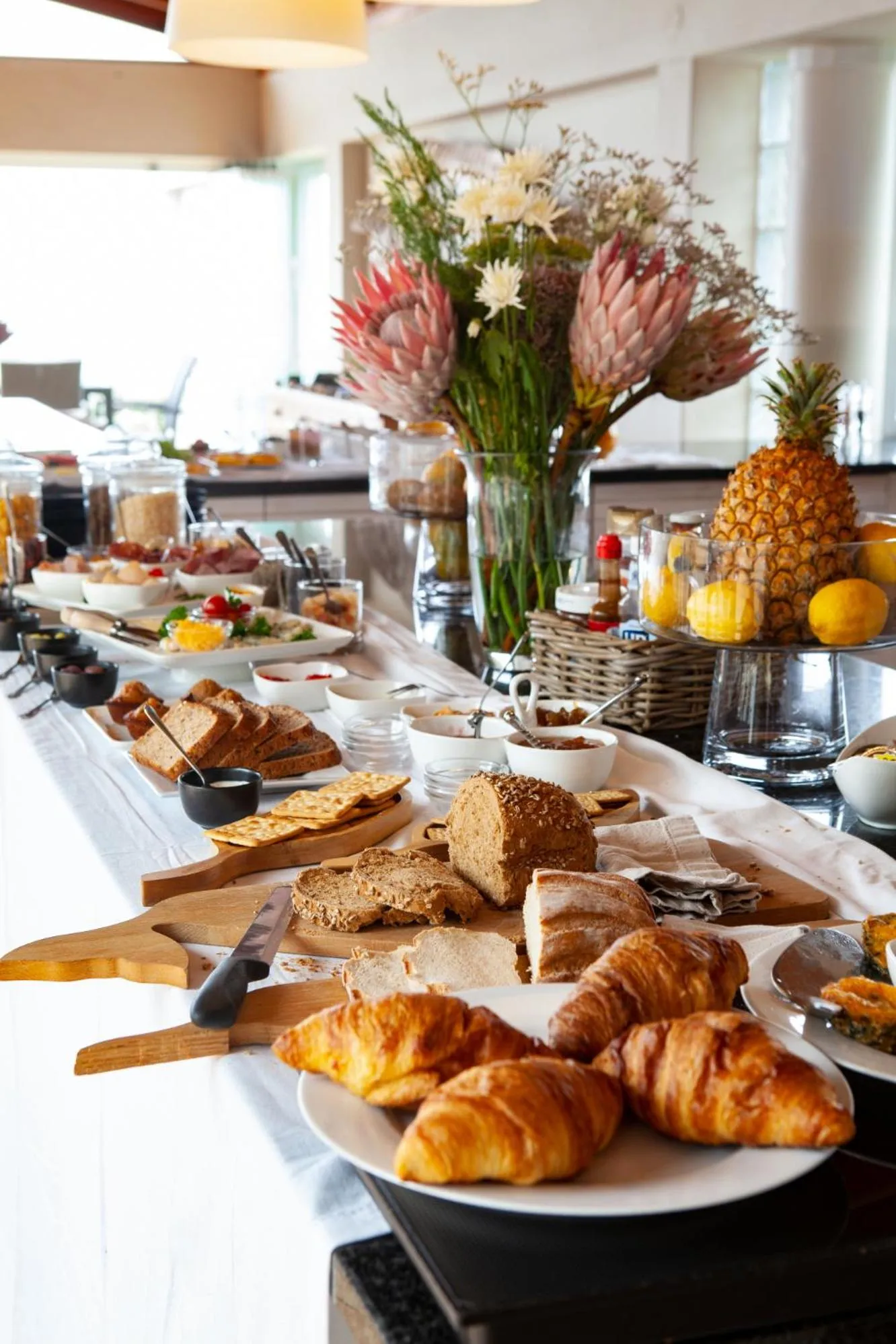 Breakfast in Periwinkle Lodge Guest House