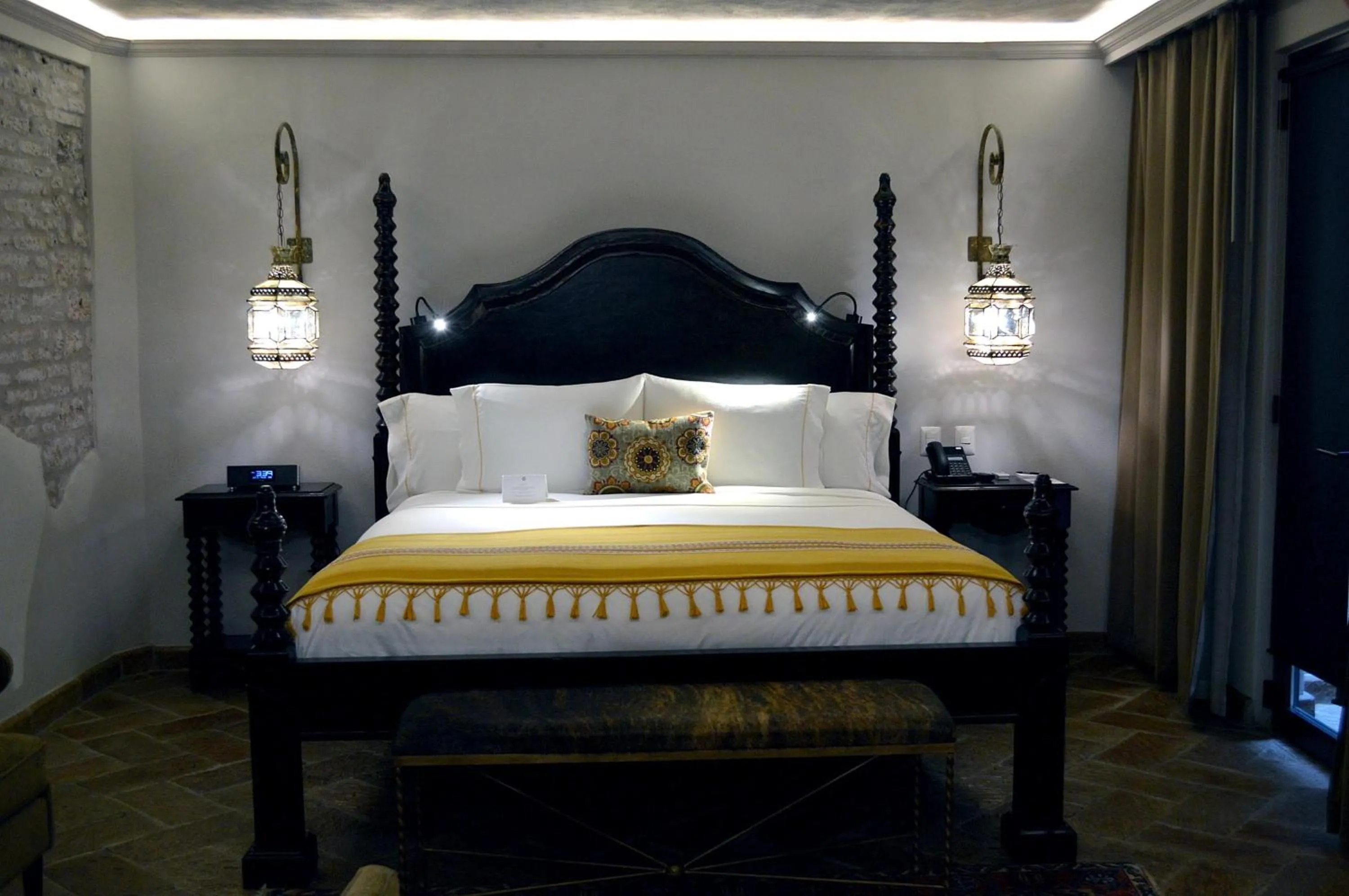 Bed in Casa 1810 Hotel Boutique