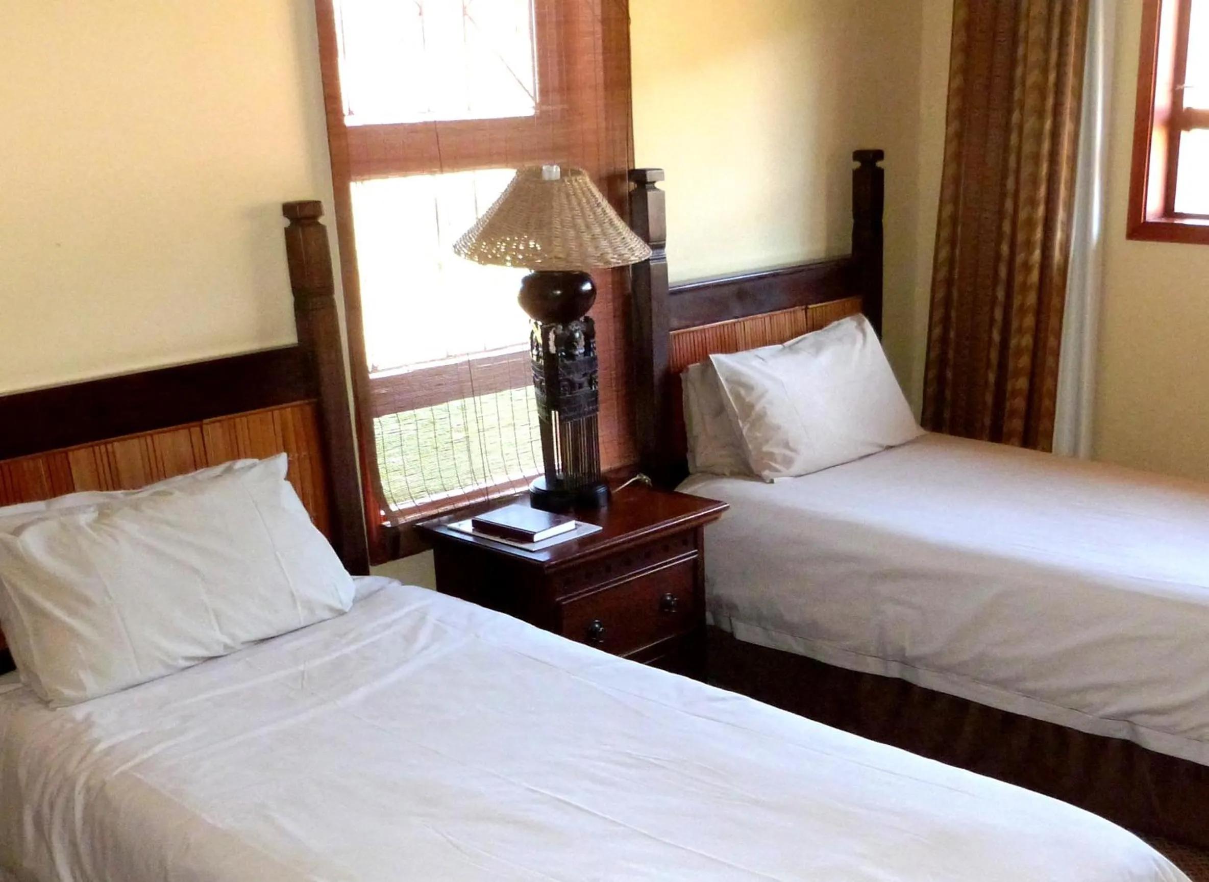 Bed in Premier Resort Mpongo Private Game Reserve