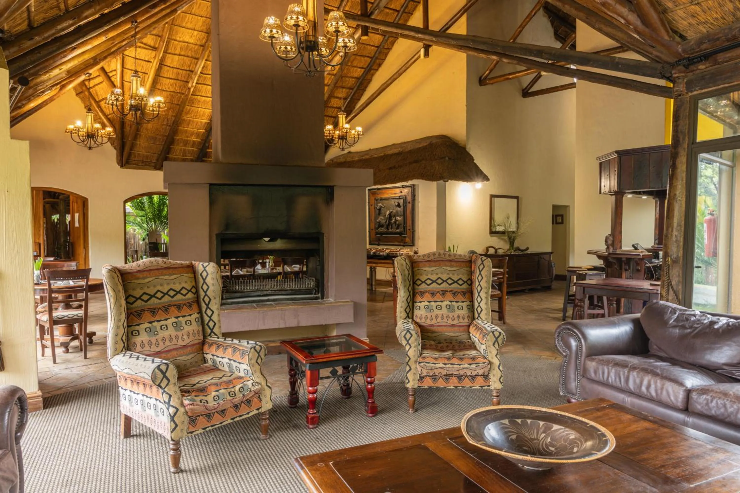 Lounge or bar in Premier Resort Mpongo Private Game Reserve