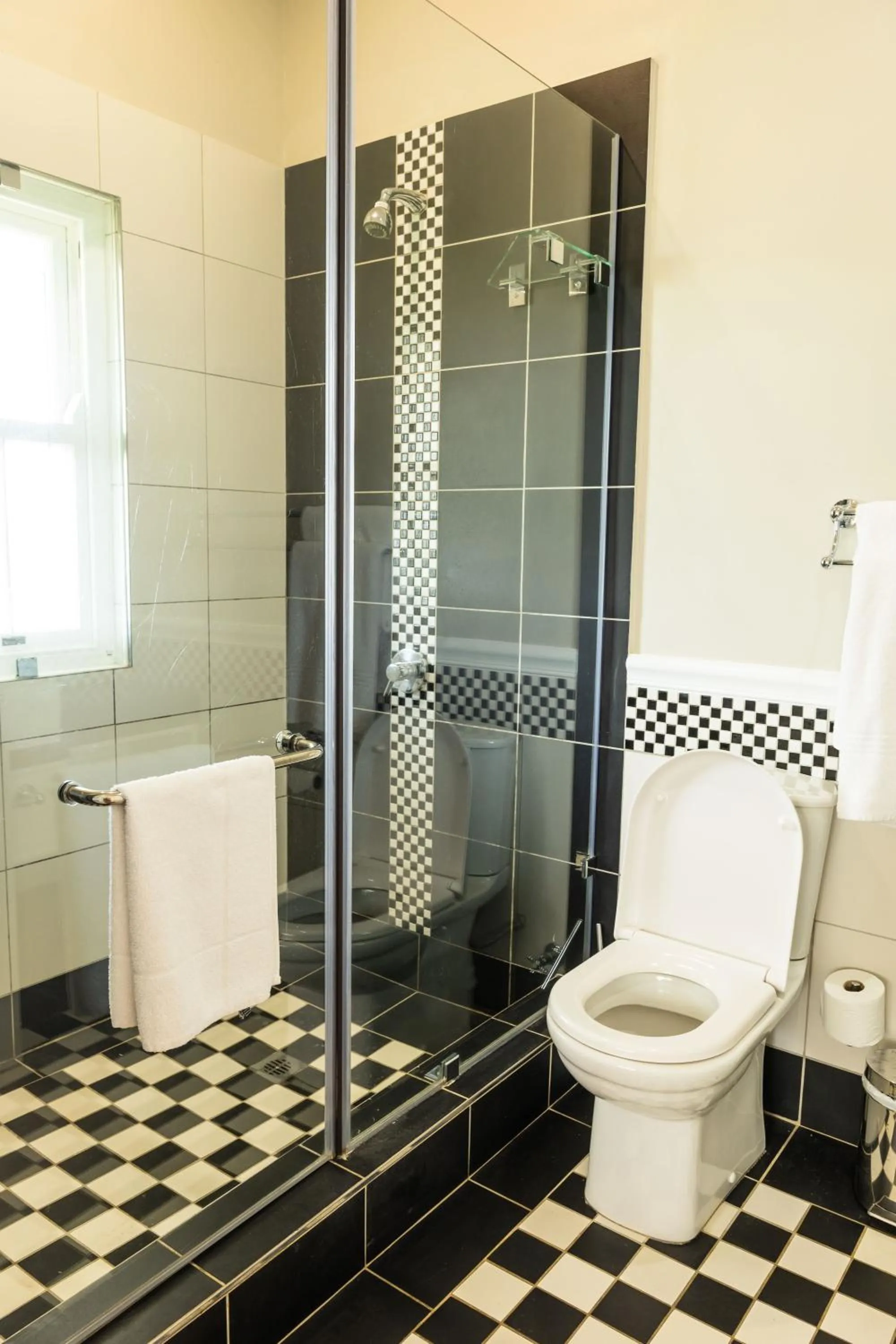 Bathroom in Premier Resort Mpongo Private Game Reserve