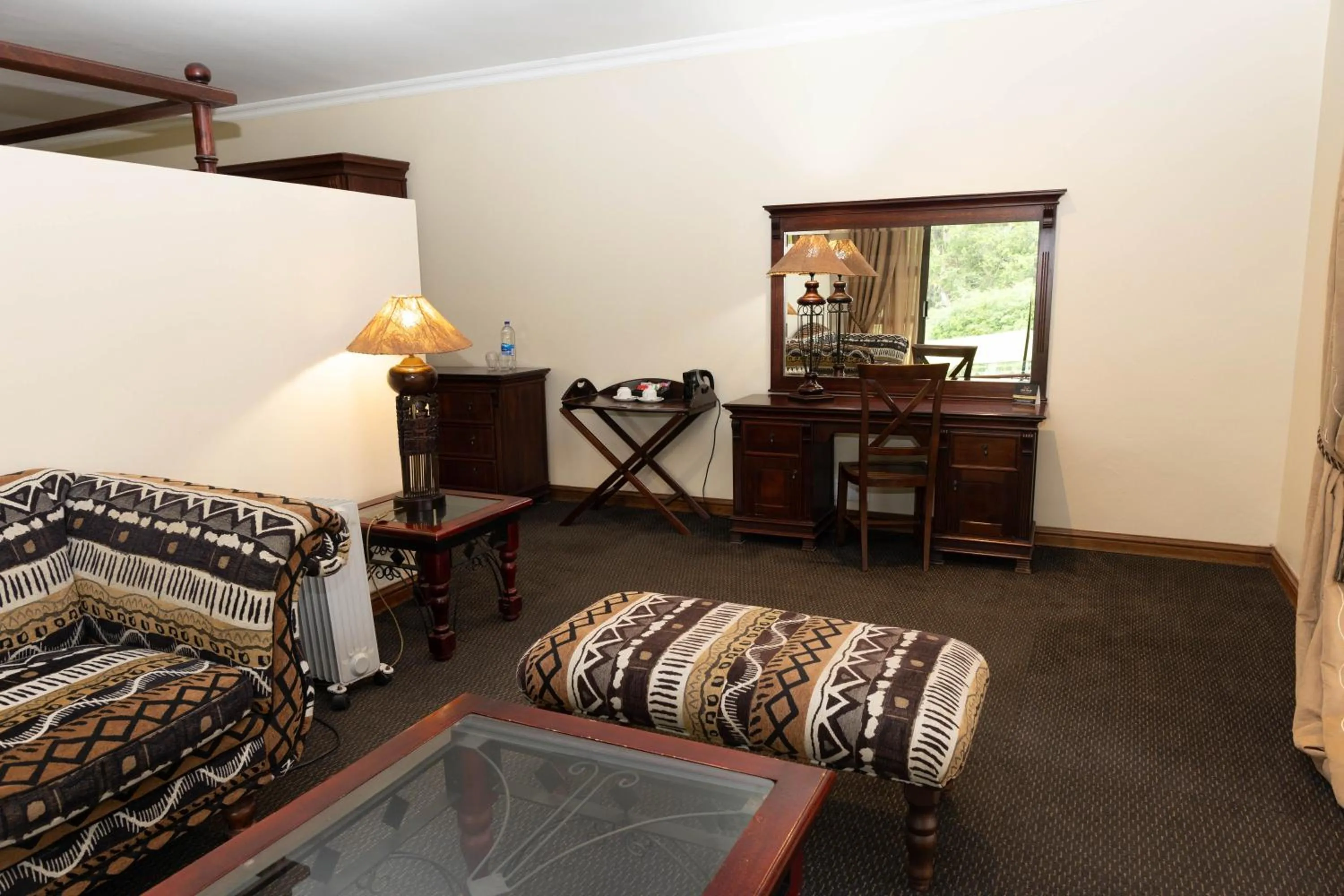 Living room, Bed in Premier Resort Mpongo Private Game Reserve