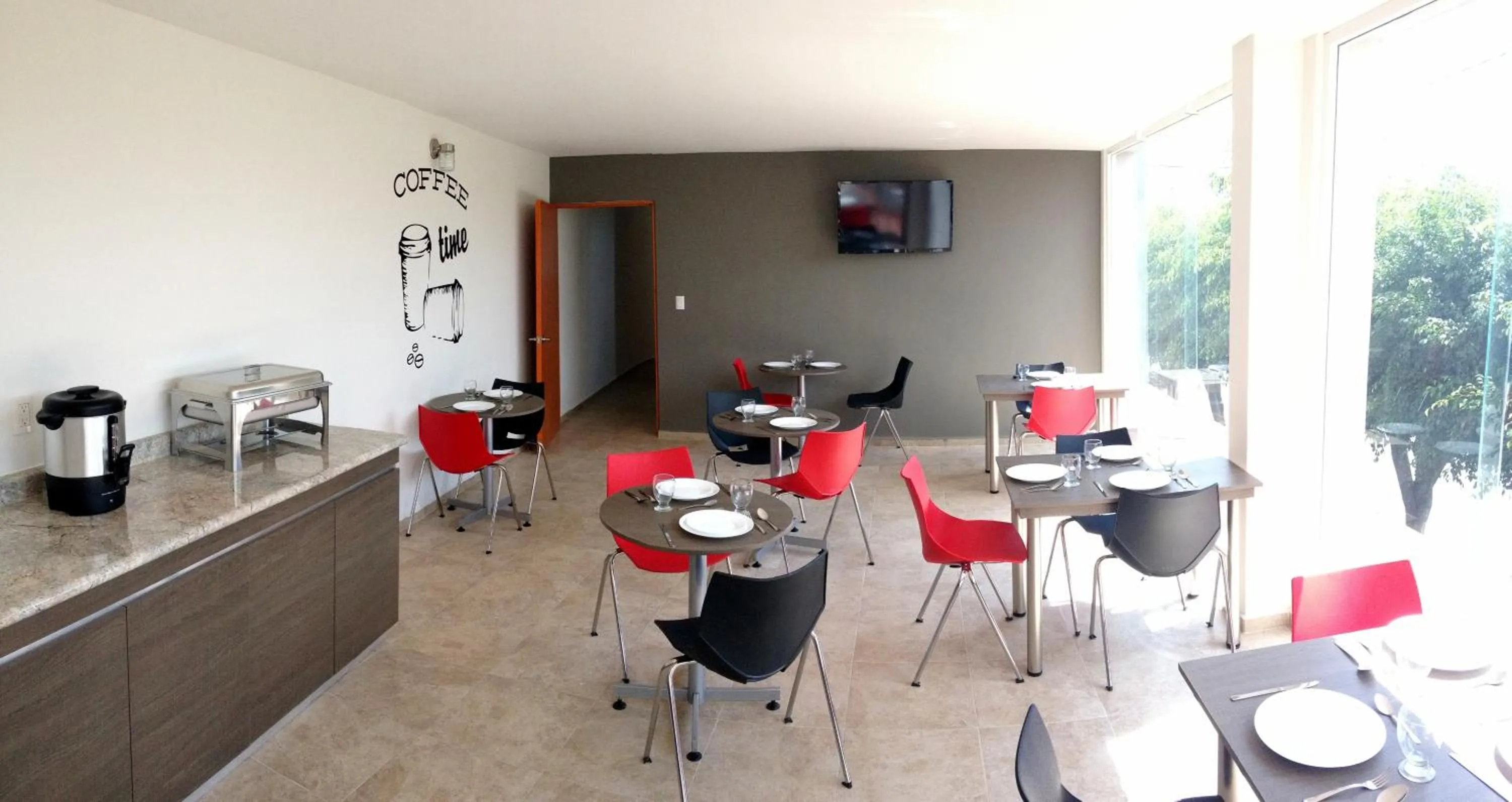 Street view in Hotel Dajana Boulevard