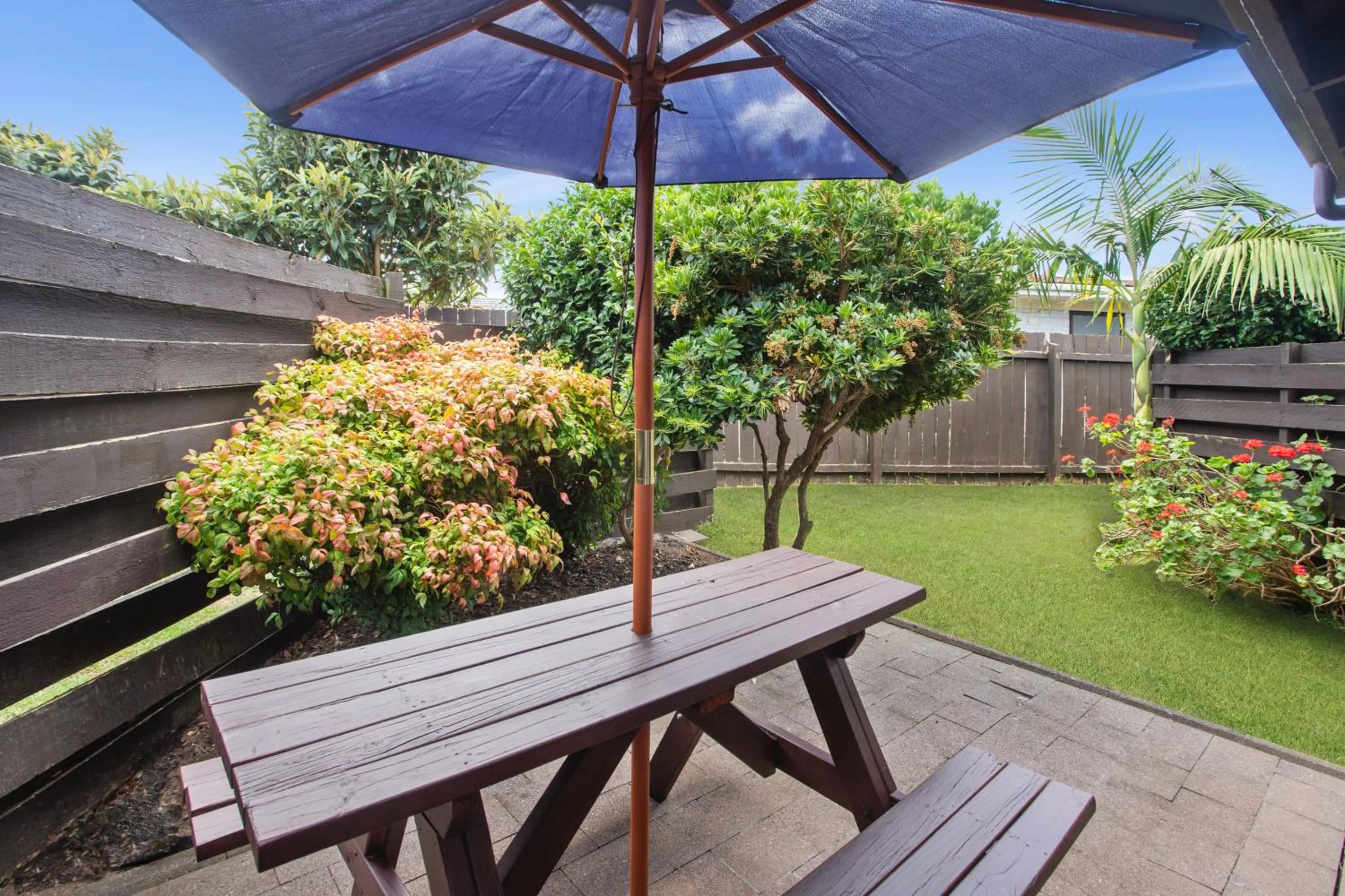 Patio in Grange Motel