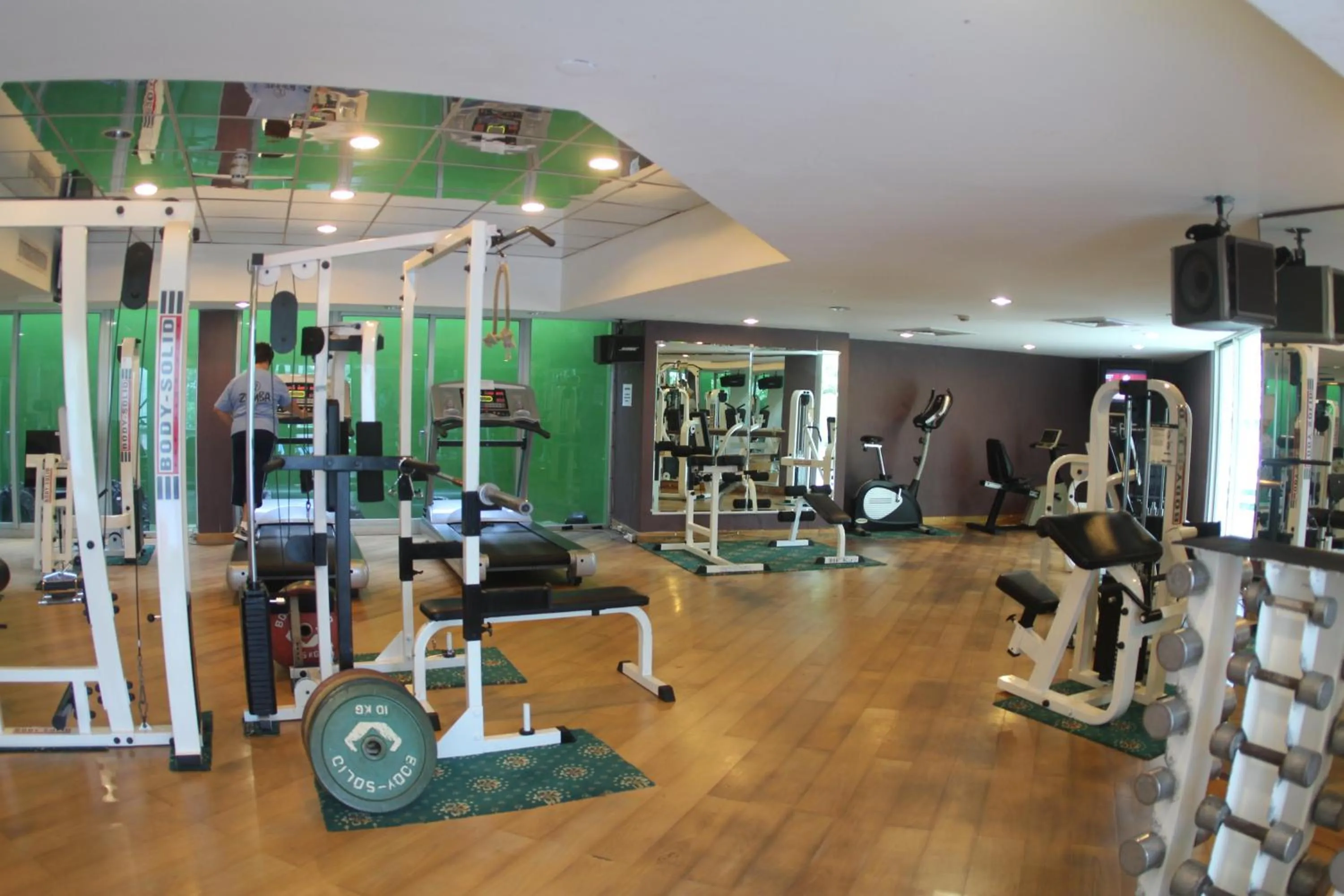 Fitness centre/facilities in Palasia Hotel