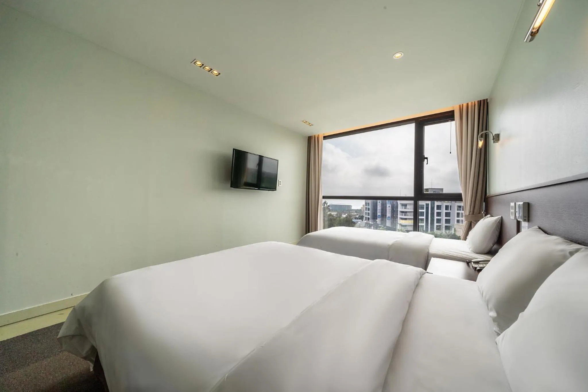 Sunrise Hotel Jungmun Branch