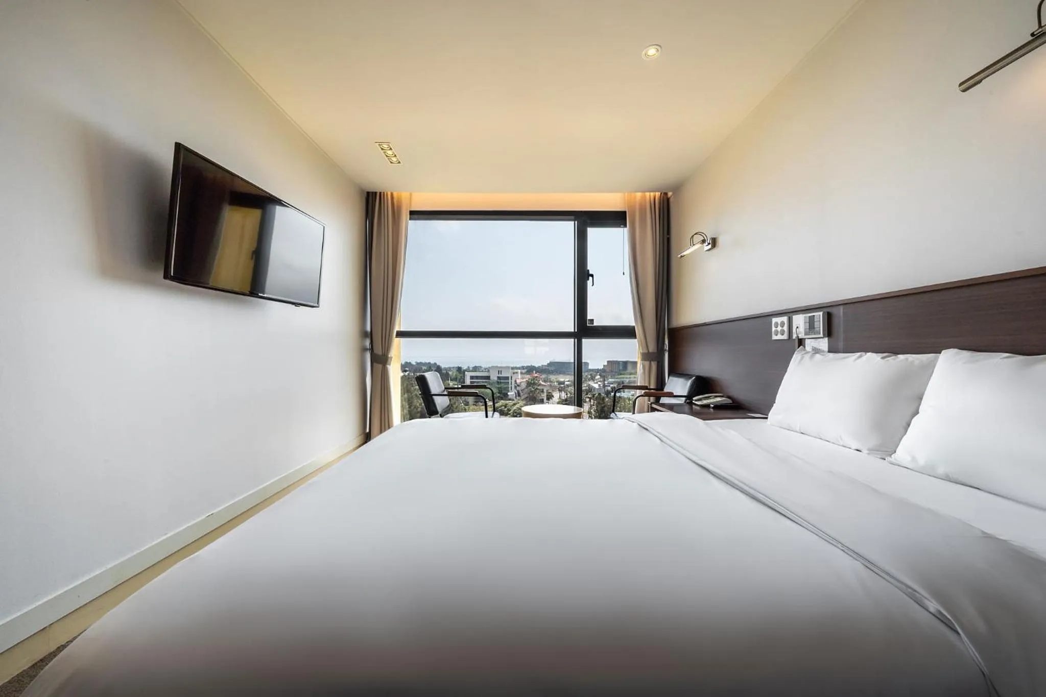 Sunrise Hotel Jungmun Branch