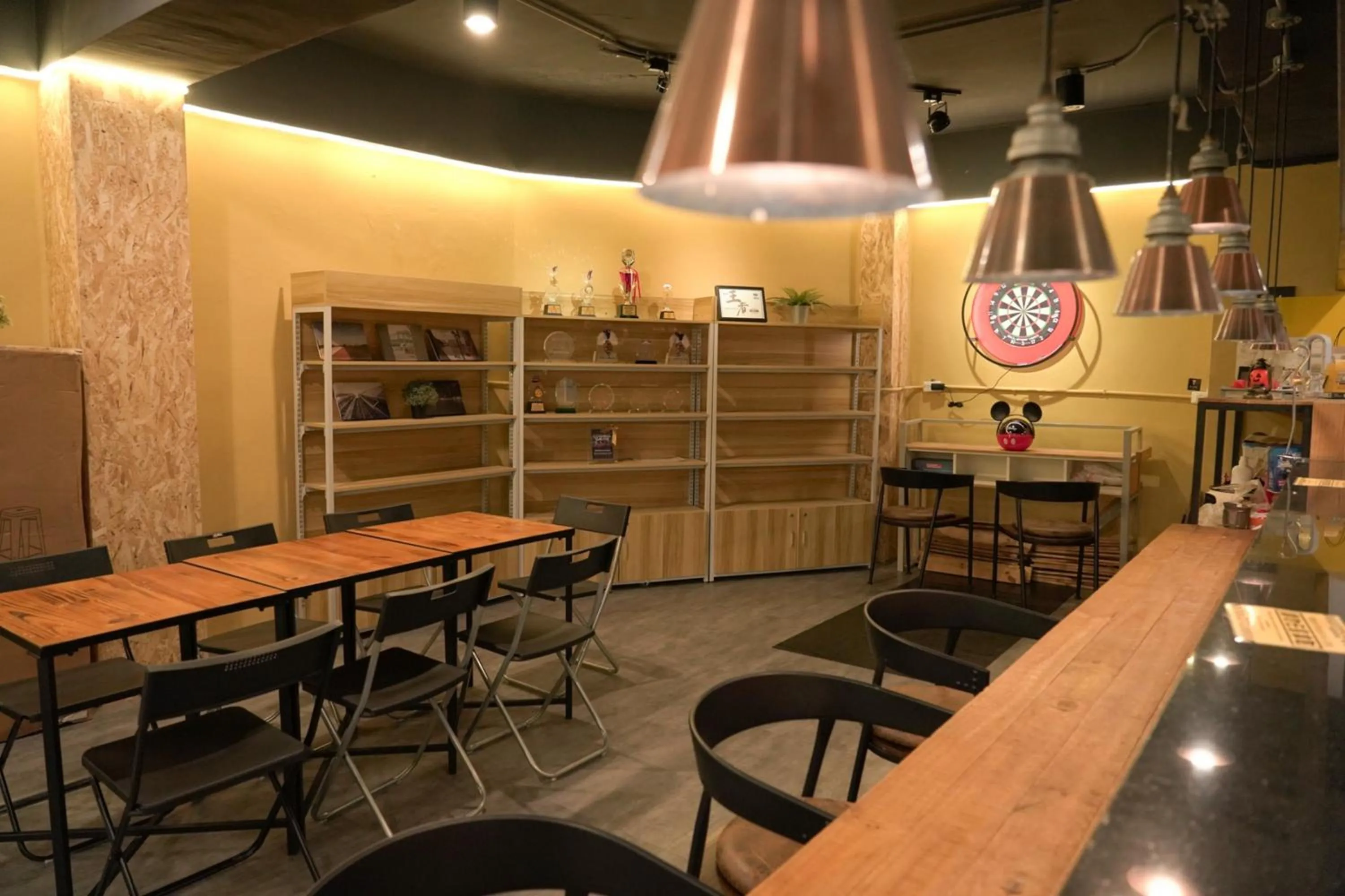 Lounge or bar in Meeting Mates Hostel