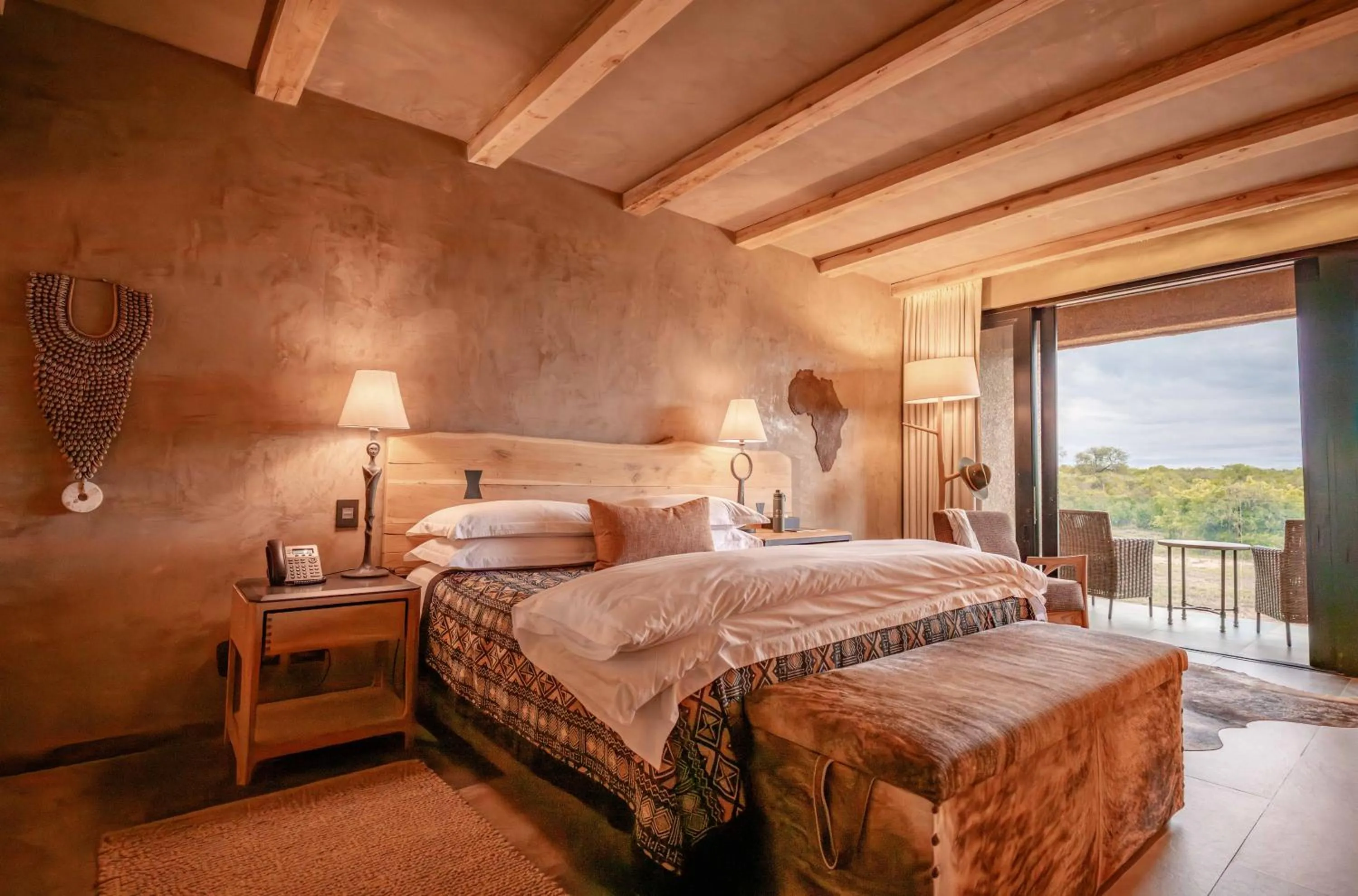 View (from property/room), Bed in Kapama River Lodge