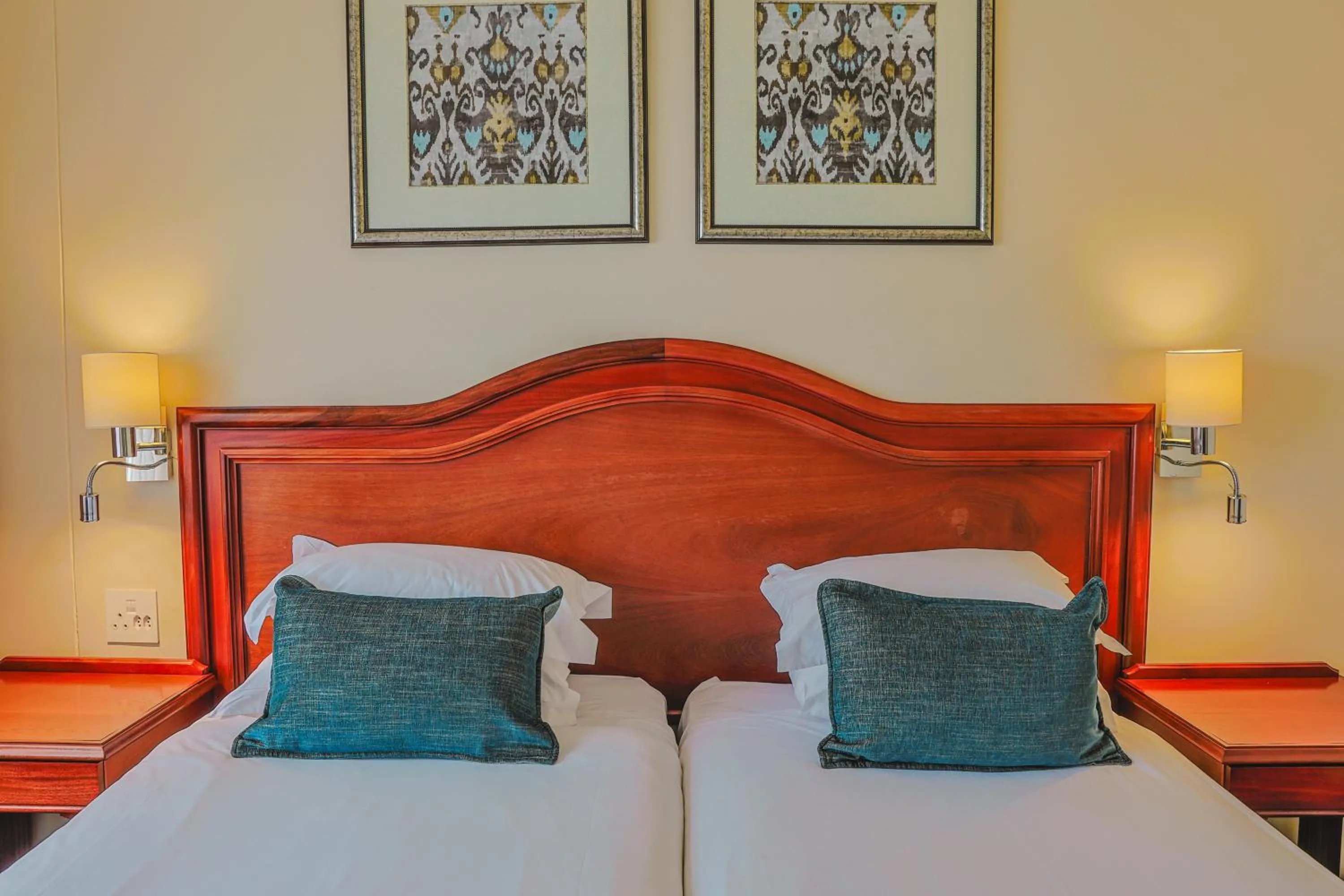 Bed in Premier Hotel Regent