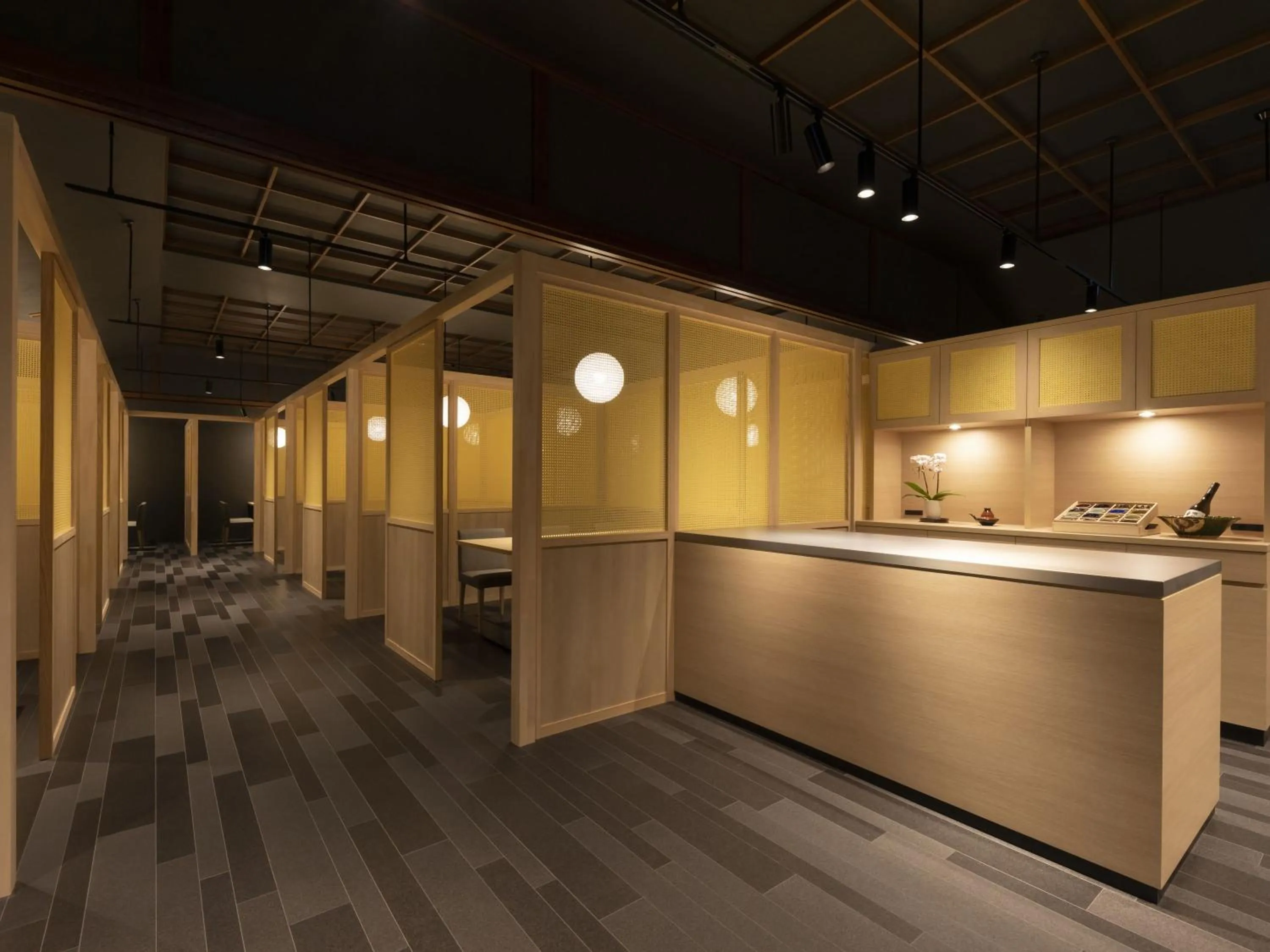 Restaurant/places to eat in Kamogawa Grand Hotel