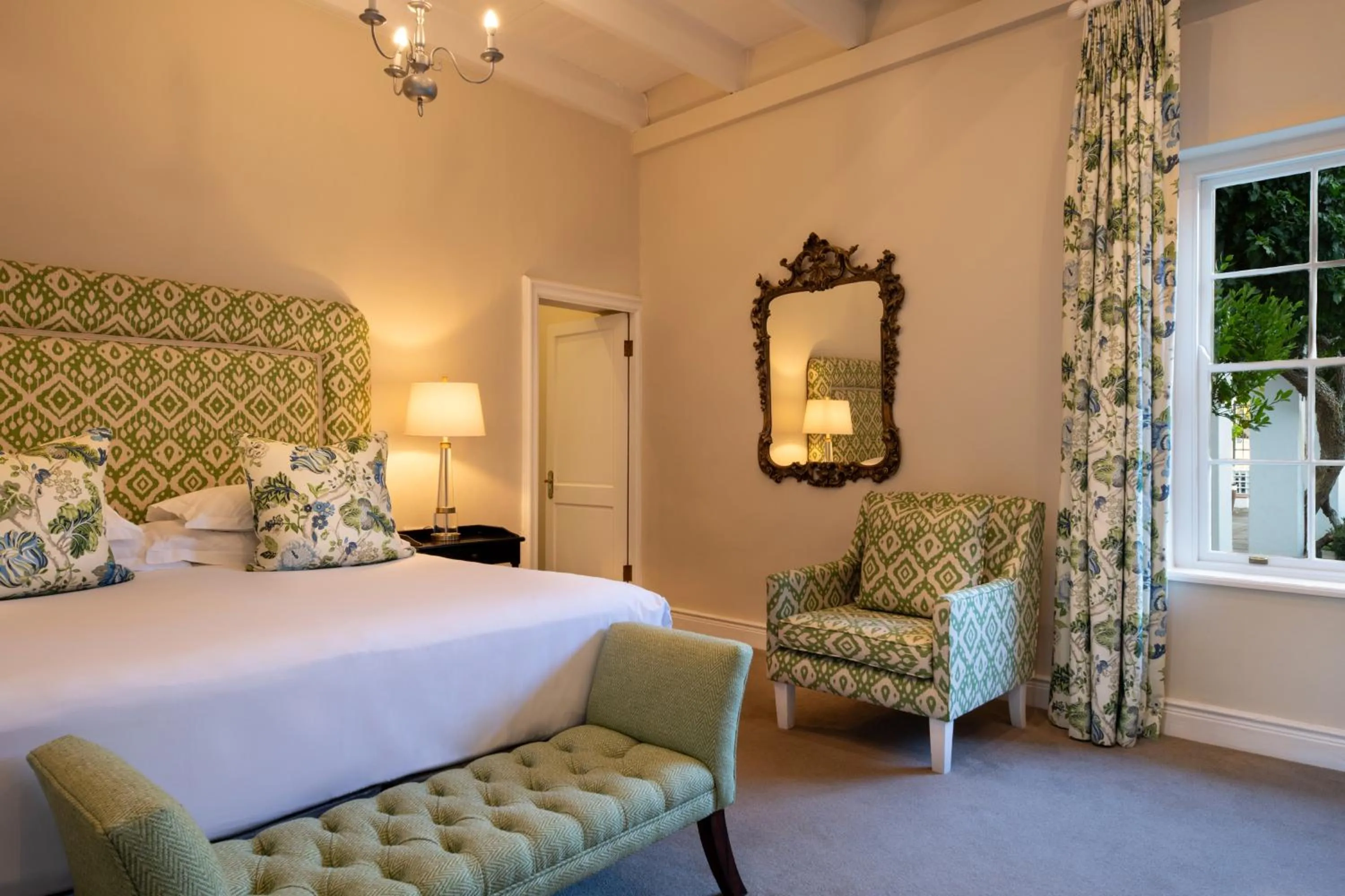 Bed in The Cellars-Hohenort