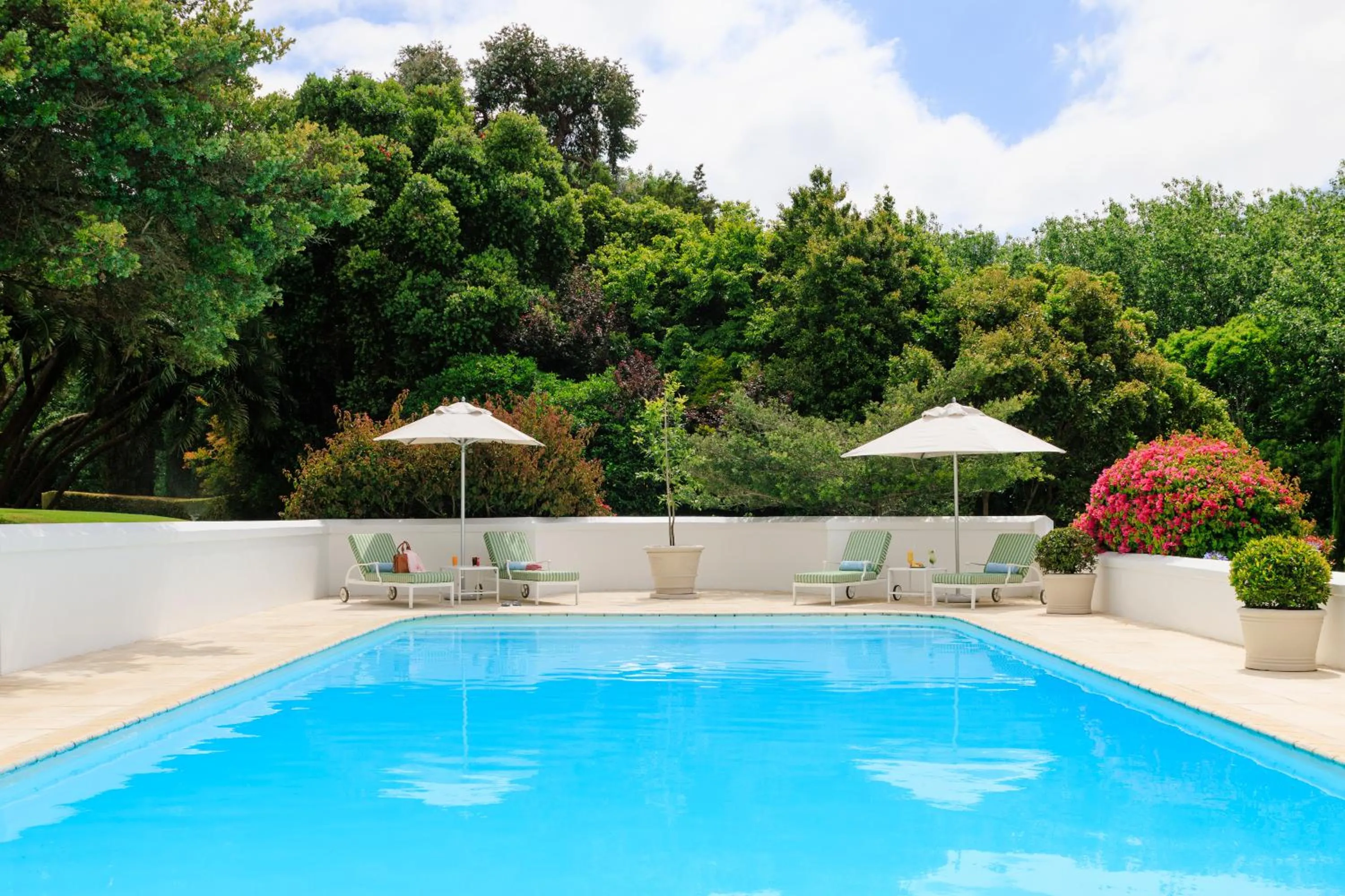 Swimming pool in The Cellars-Hohenort