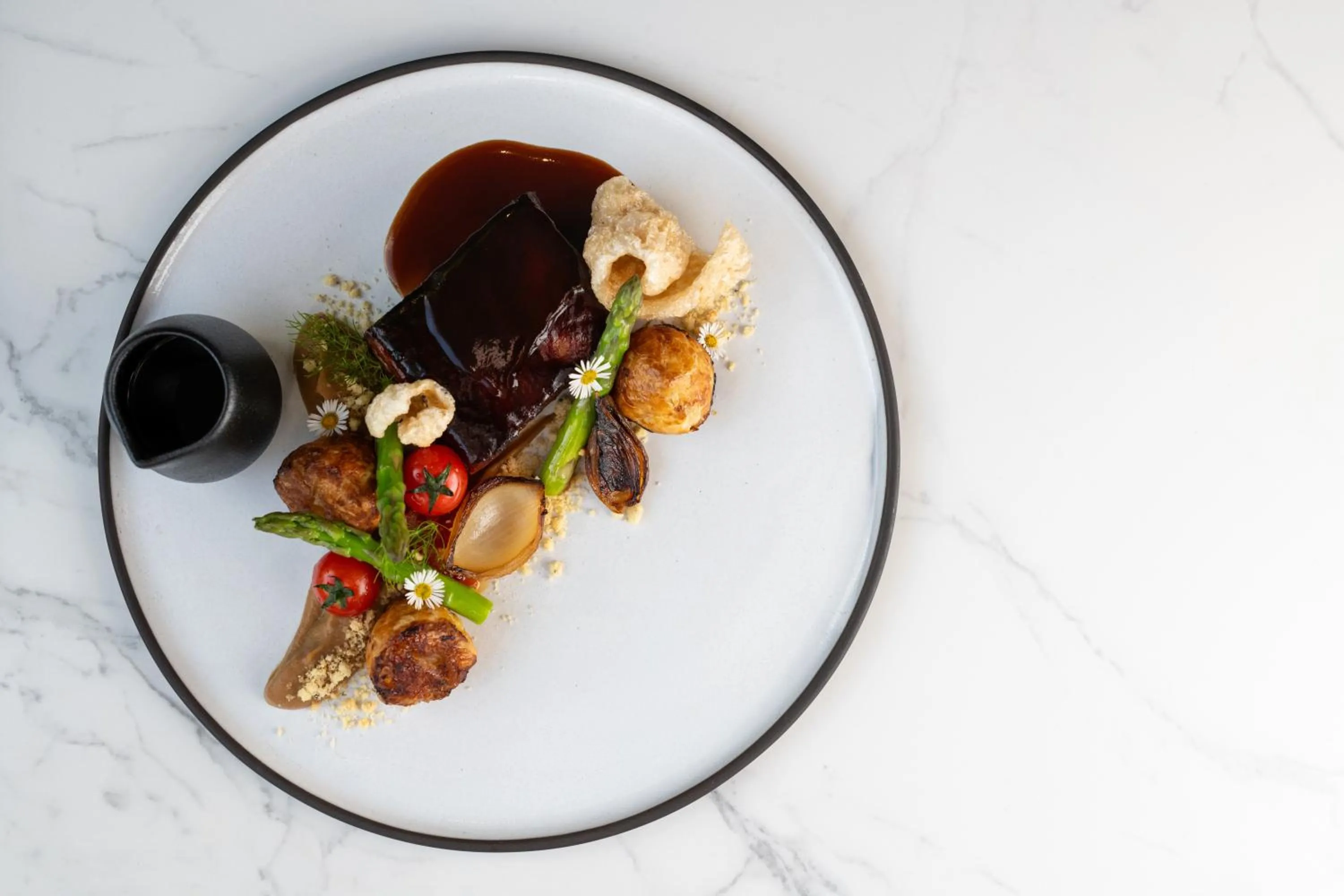 Food in The Cellars-Hohenort