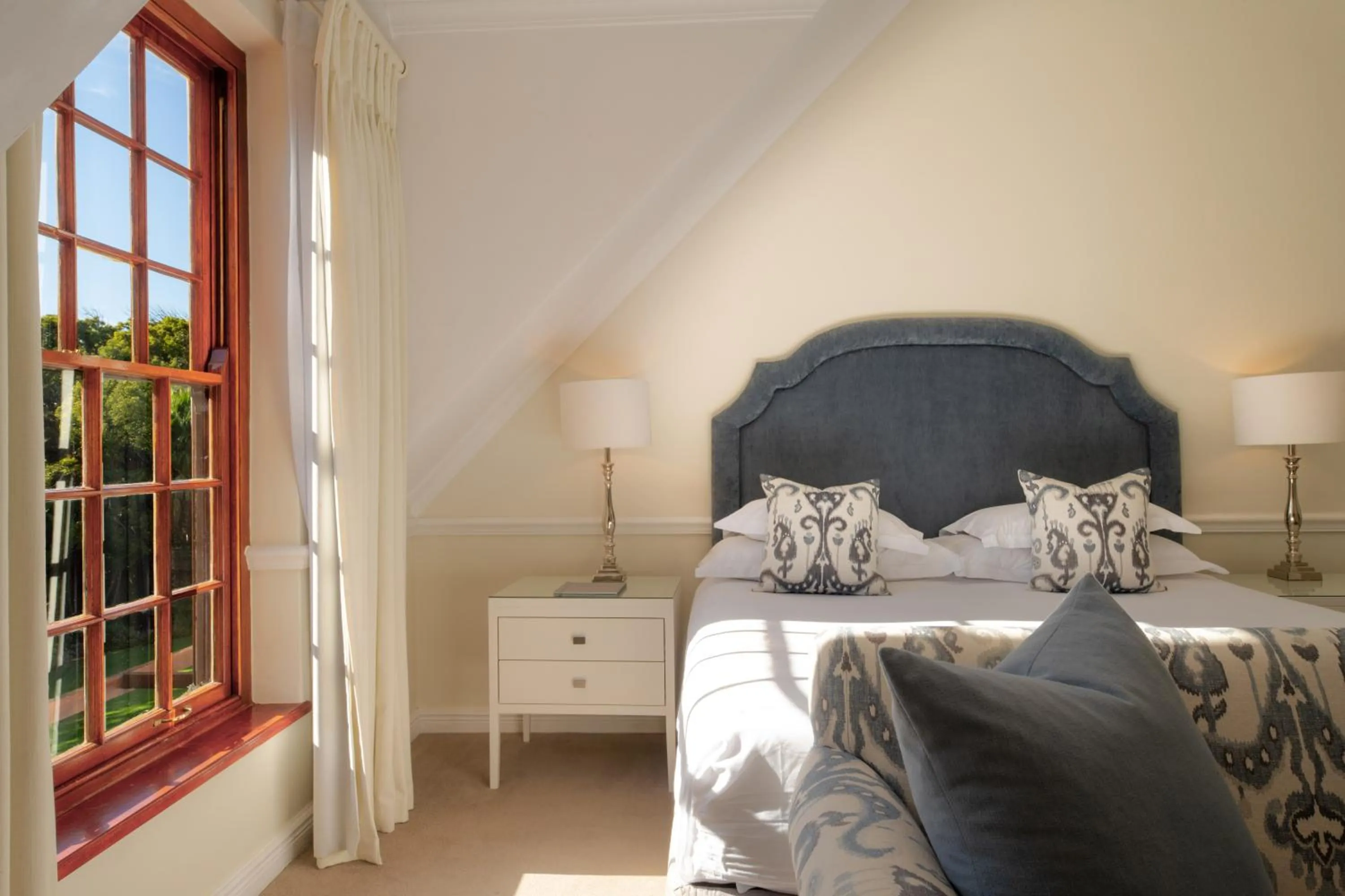 Bed in The Cellars-Hohenort