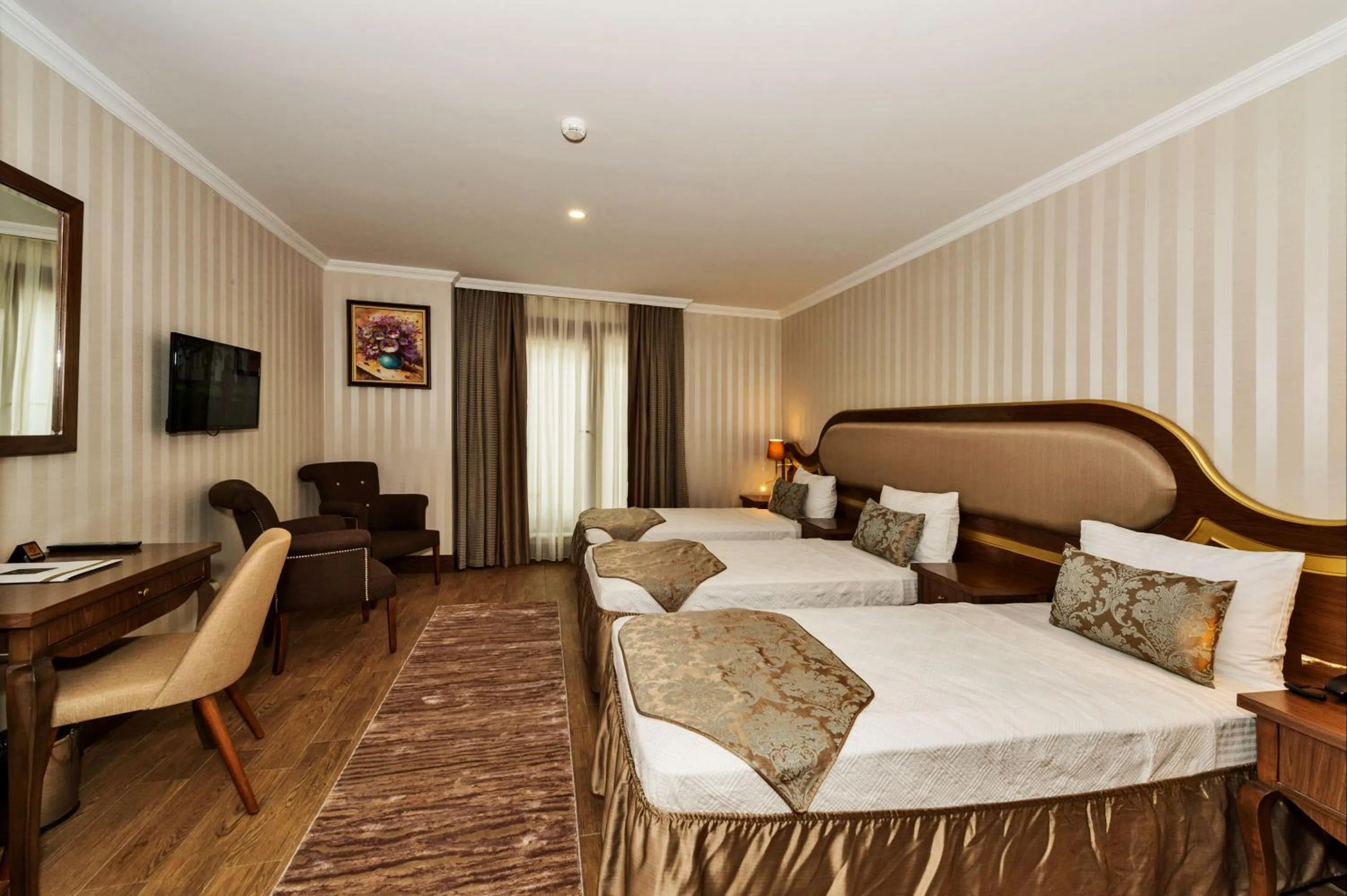 Bed in The Central Hotel