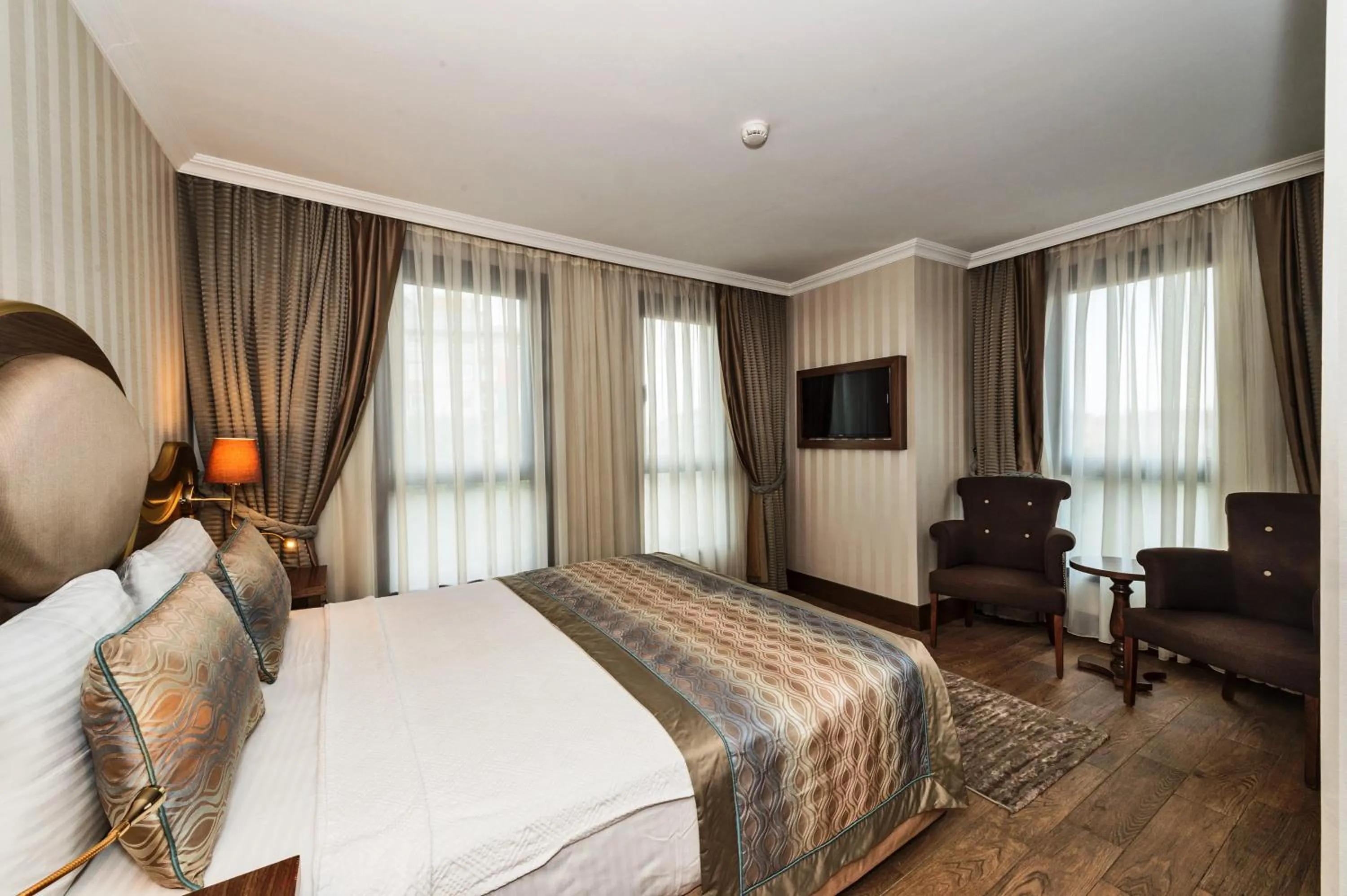 Bed in The Central Hotel