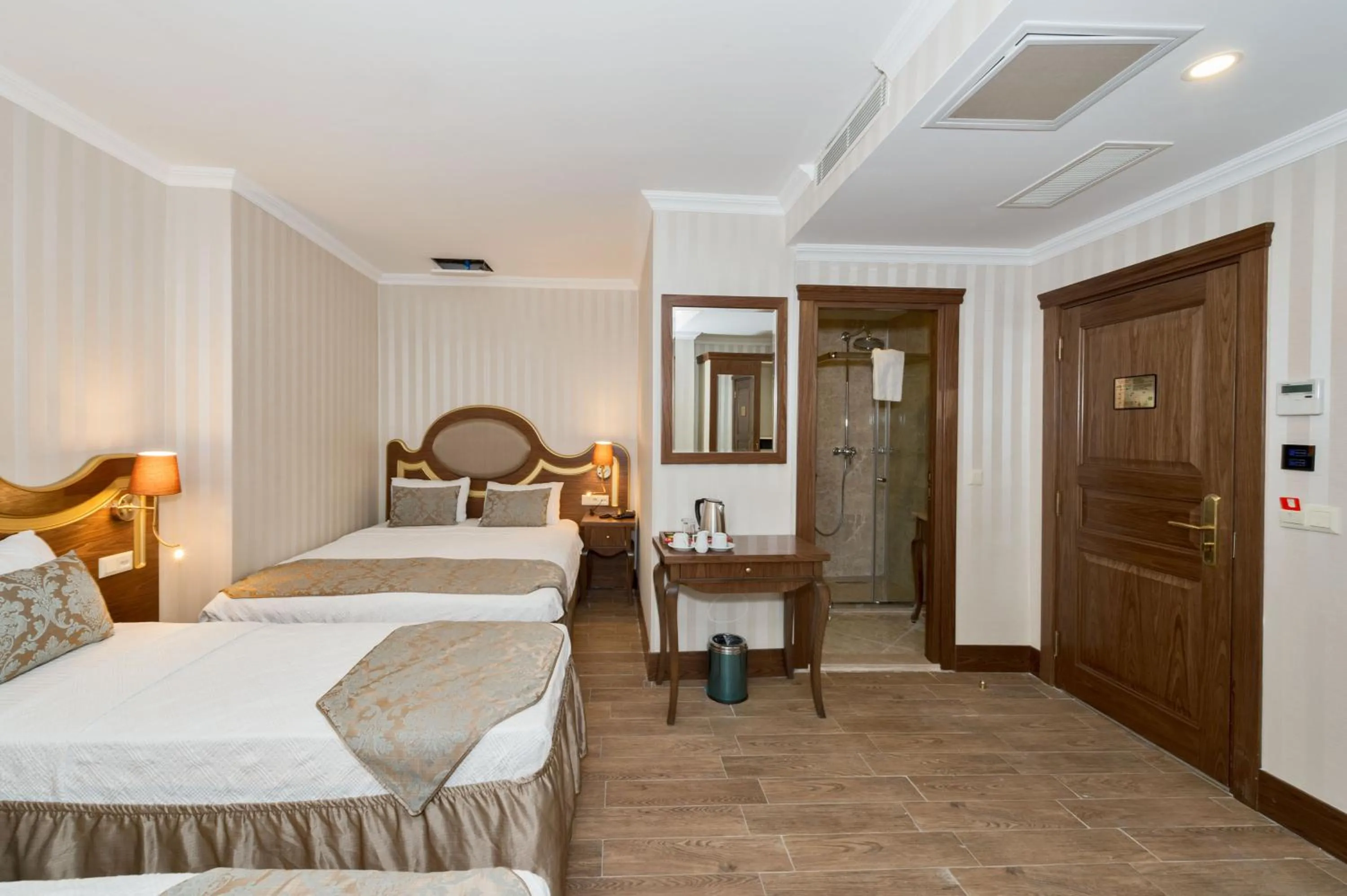 Bed in The Central Hotel