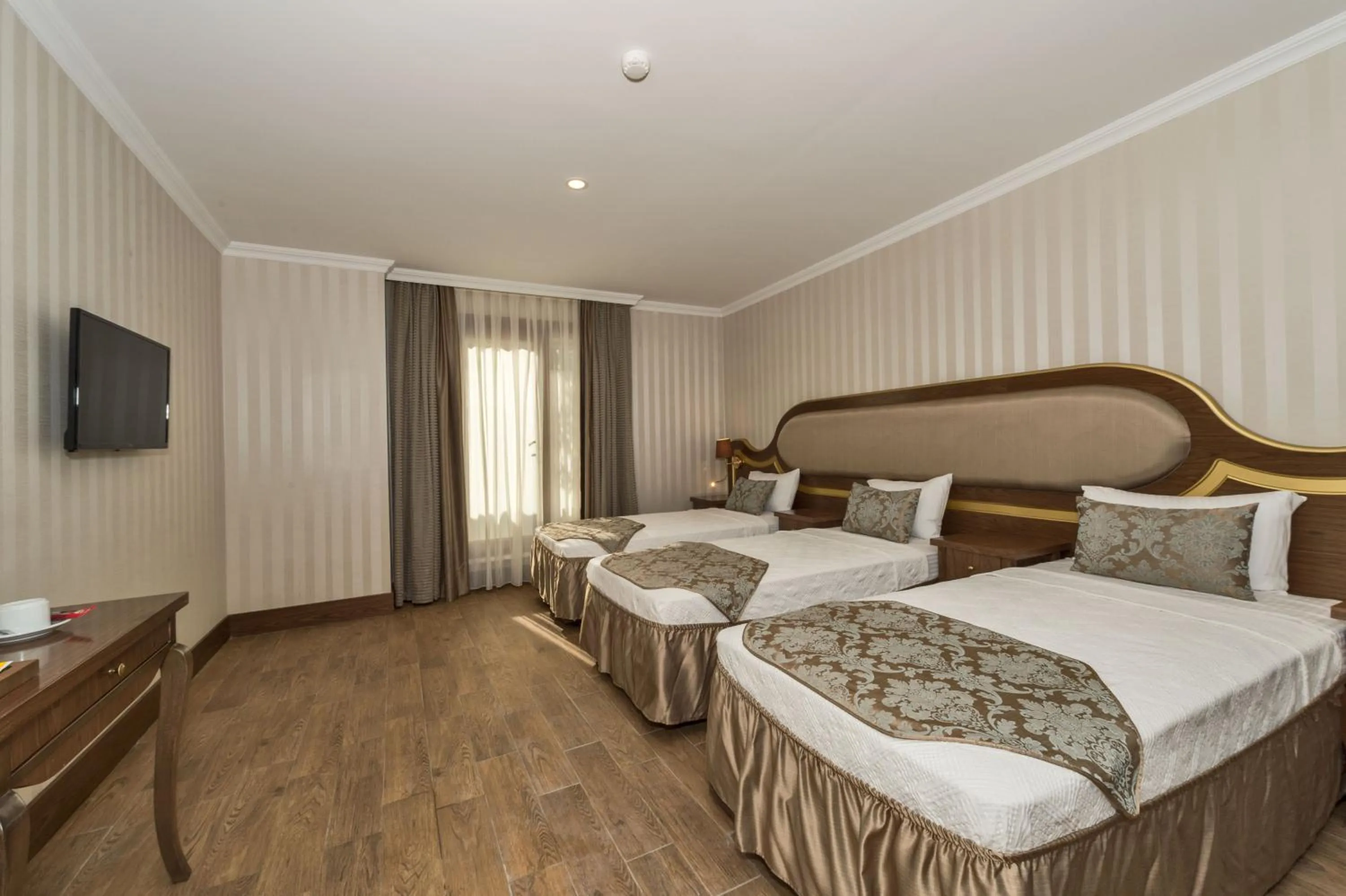 Bed in The Central Hotel