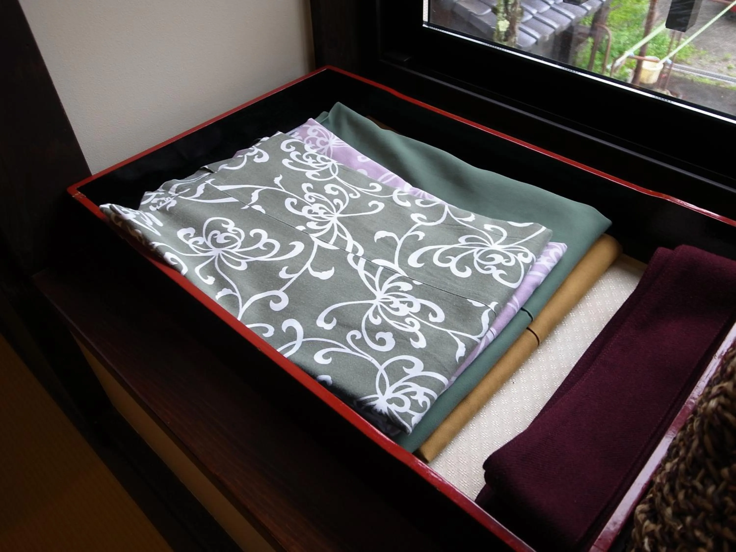 Decorative detail, Bed in Minshuku Takizawa