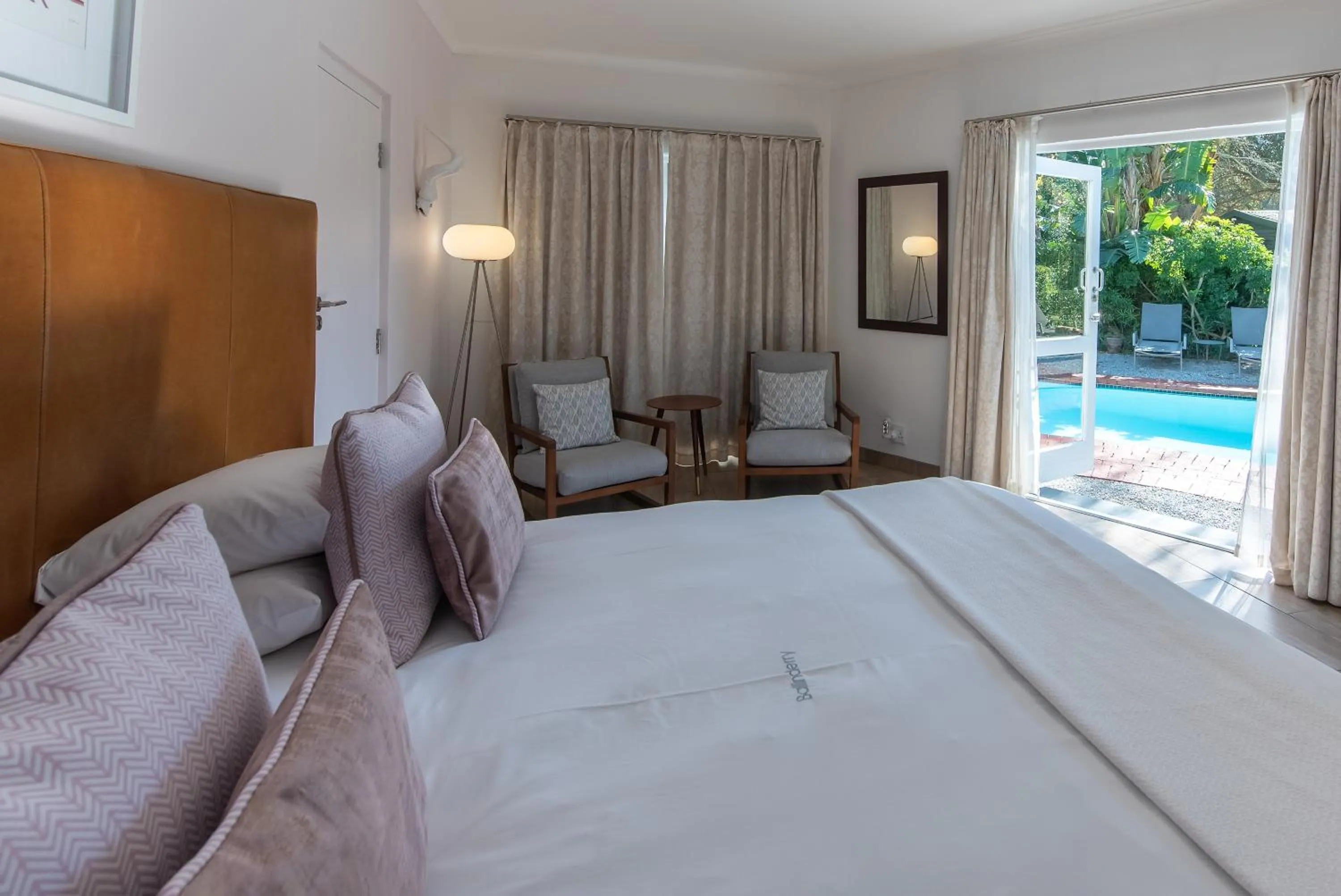 Bedroom, Bed in Ballinderry, The Robertson Guest House