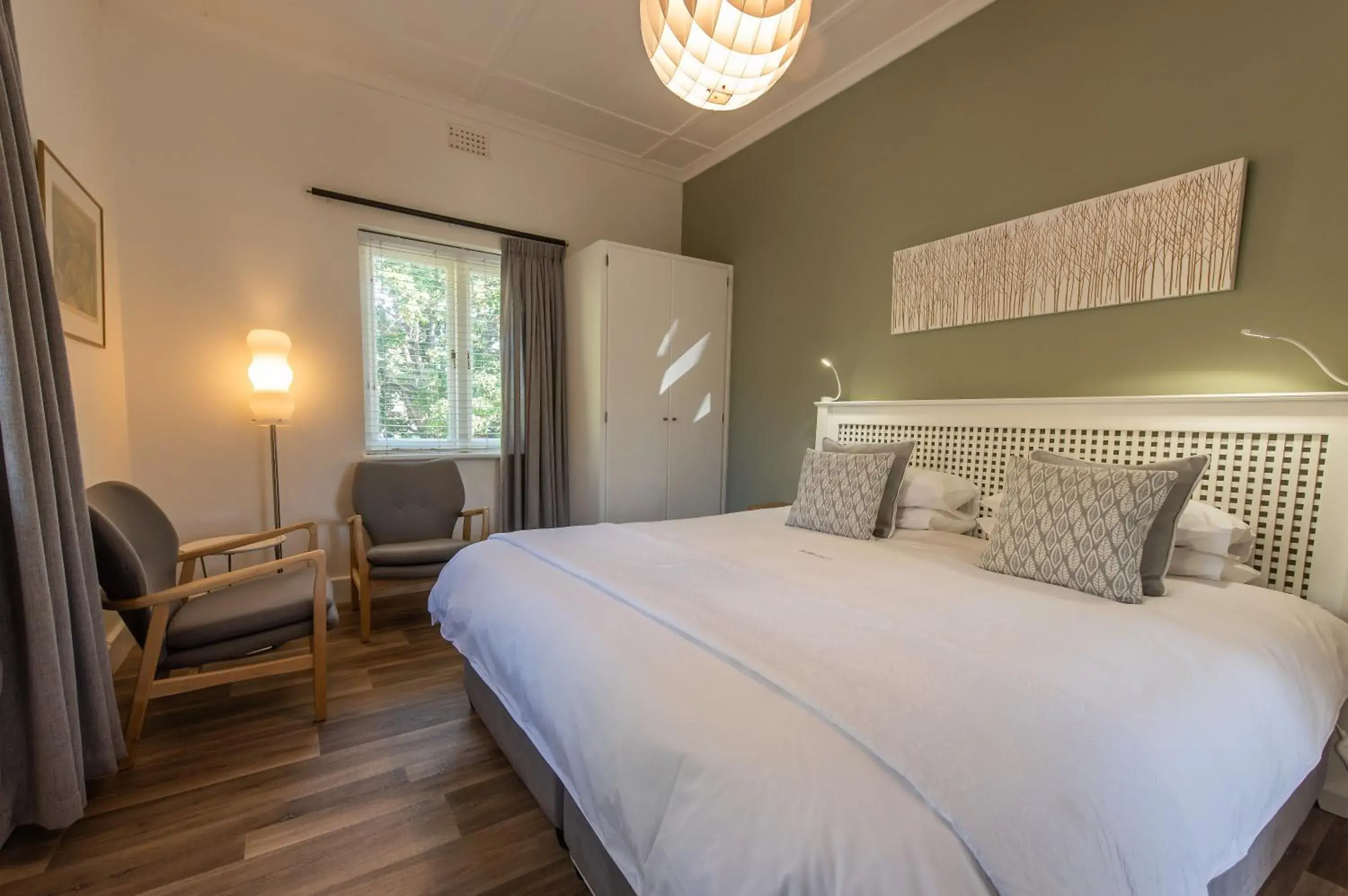 Standard Rooms - single occupancy in Ballinderry, The Robertson Guest House Standard Rooms - single occupancy in Ballinderry, The Robertson Guest House