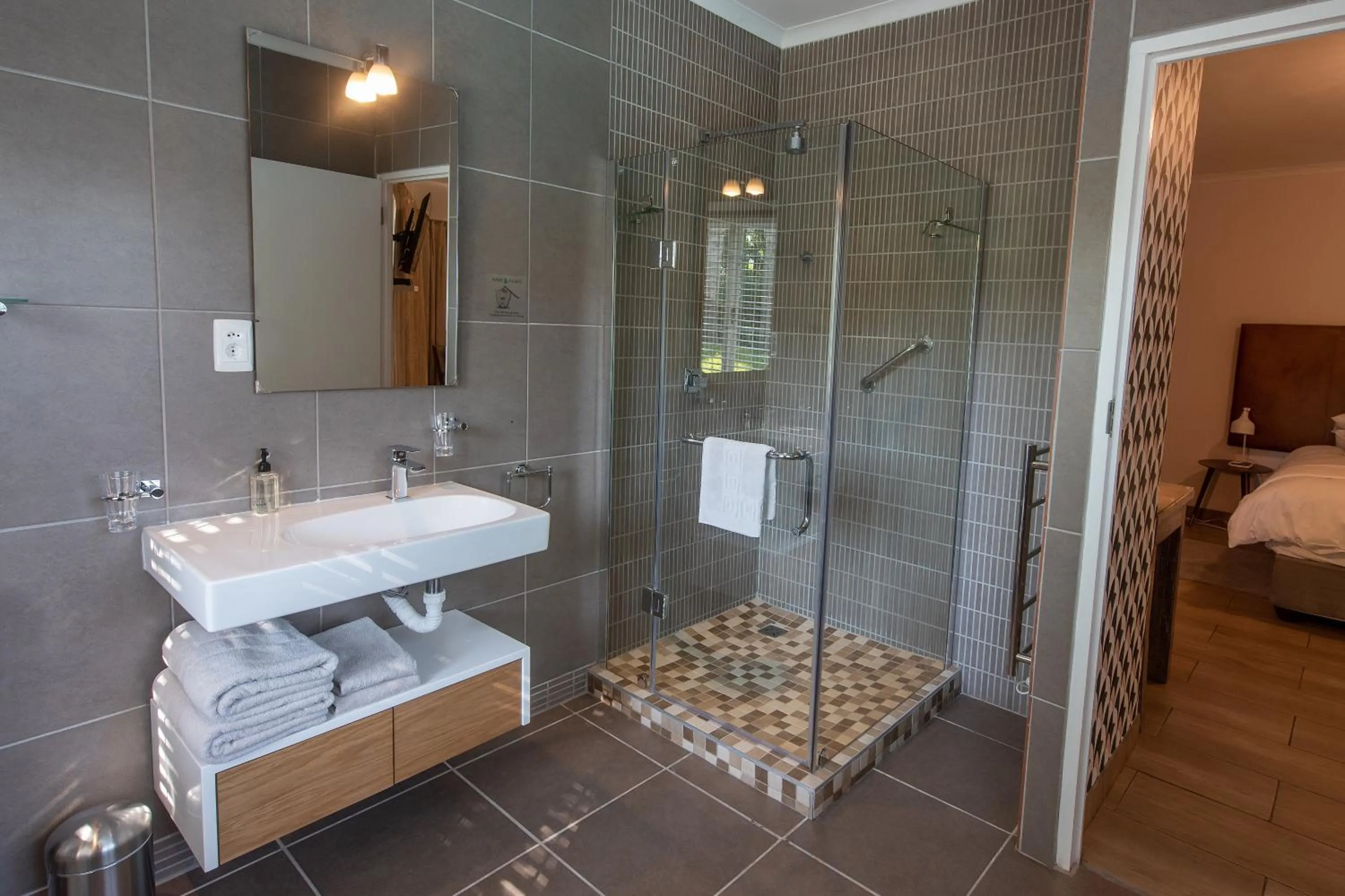Bathroom in Ballinderry, The Robertson Guest House