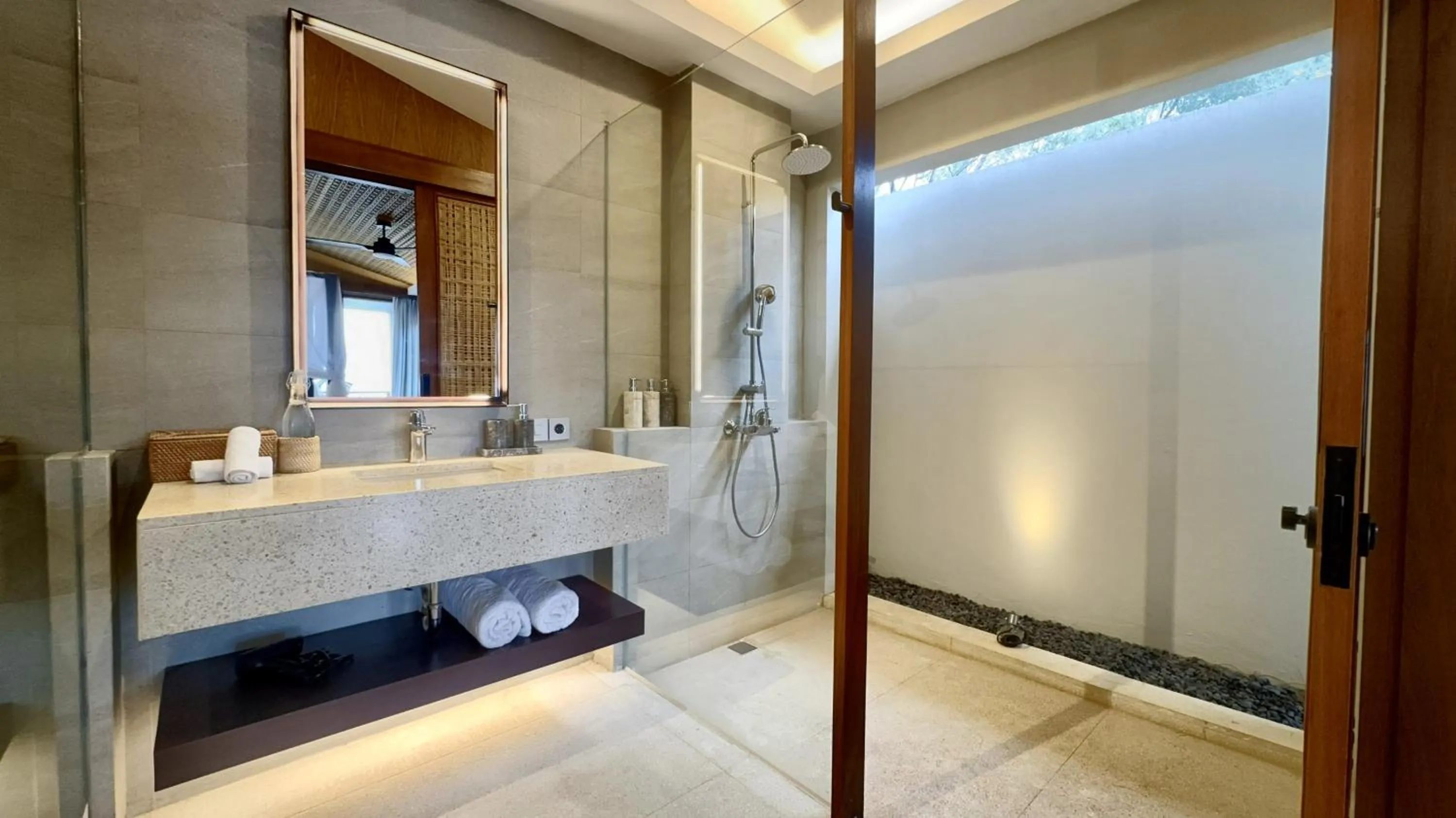 Bathroom in The Point Resort Lembongan