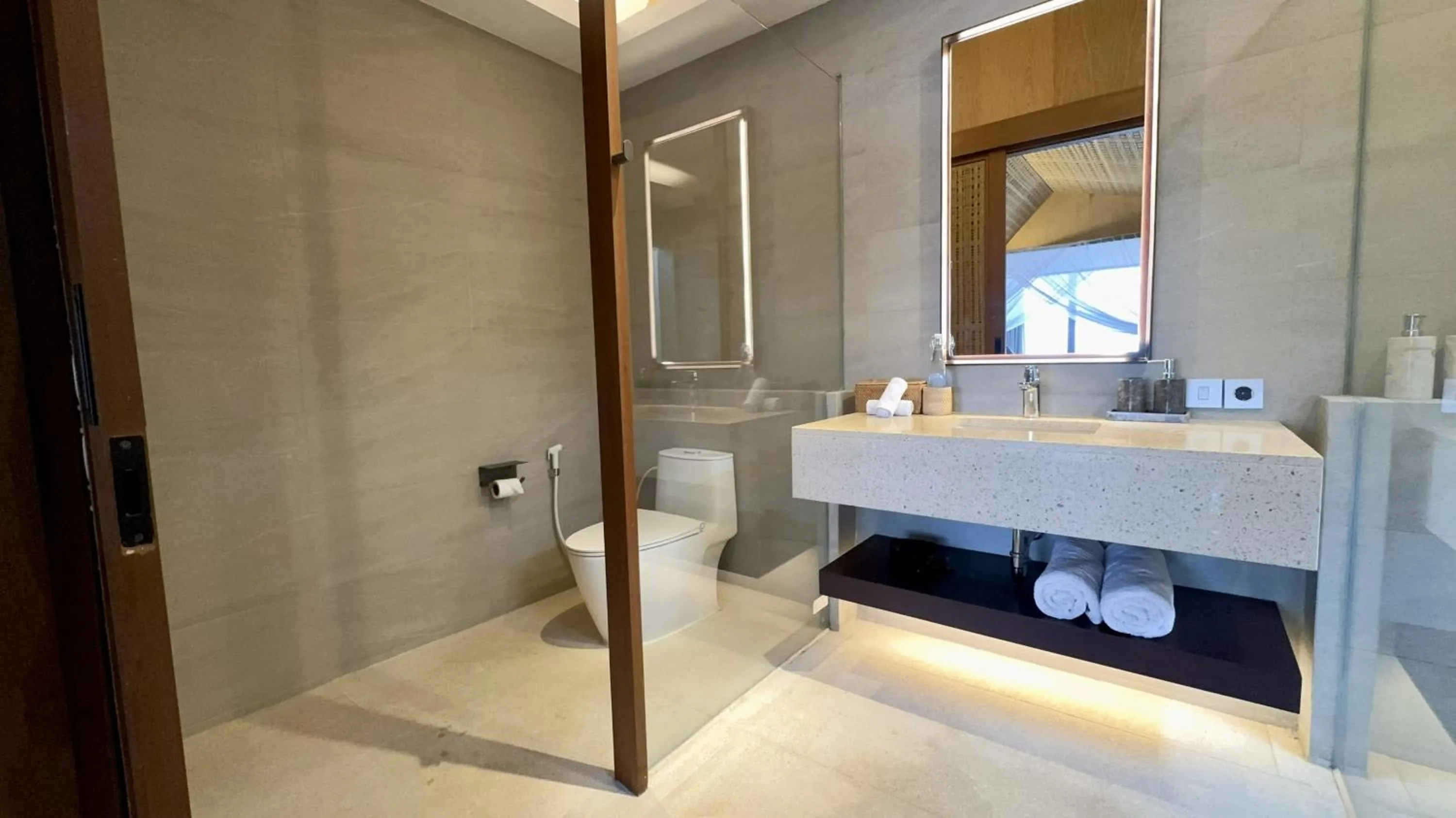 Bathroom in The Point Resort Lembongan