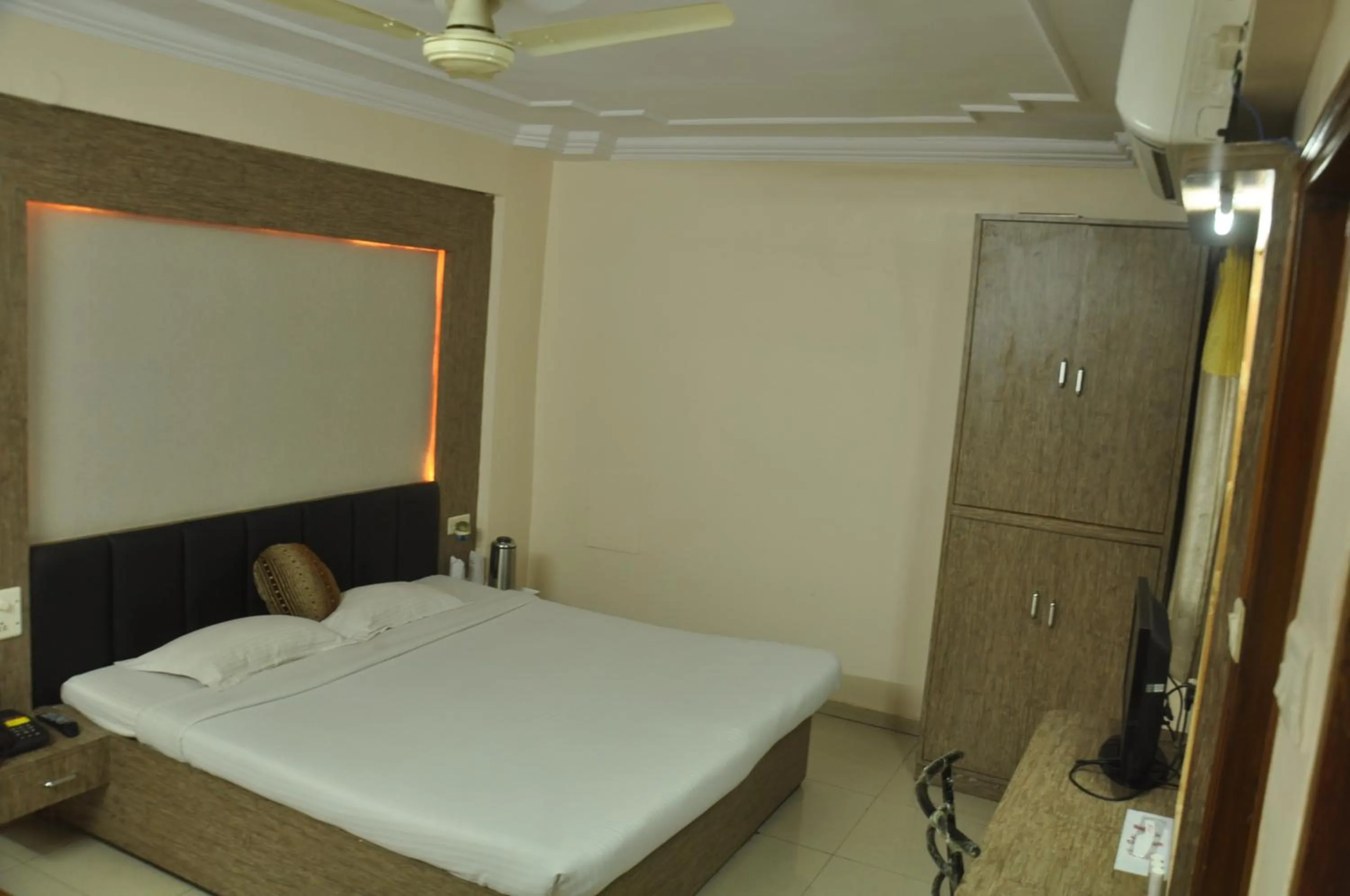 Bed in Hotel Grand Arjun