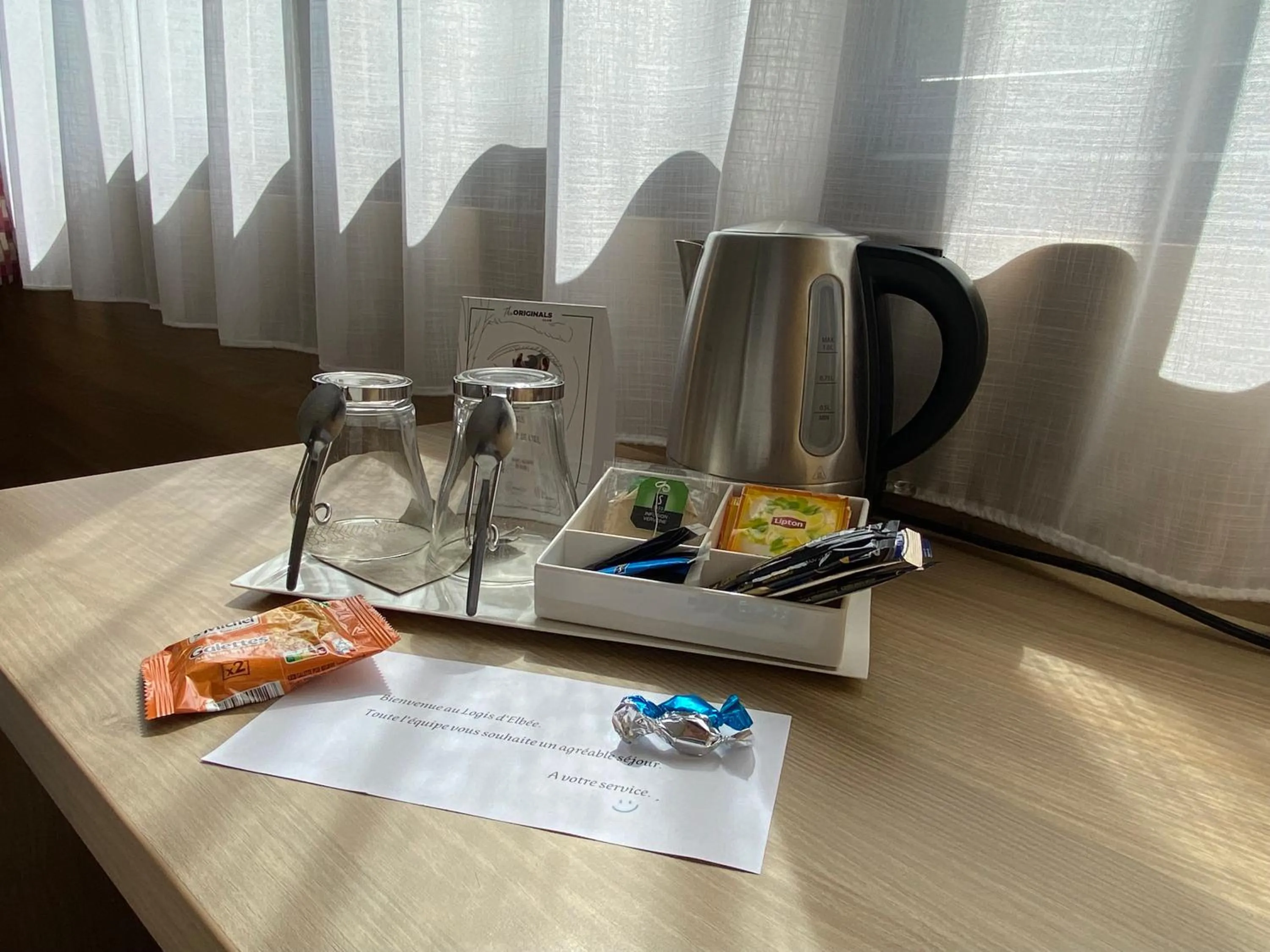 Coffee/tea facilities in The Originals City, Logis d'Elbée, Cholet Nord