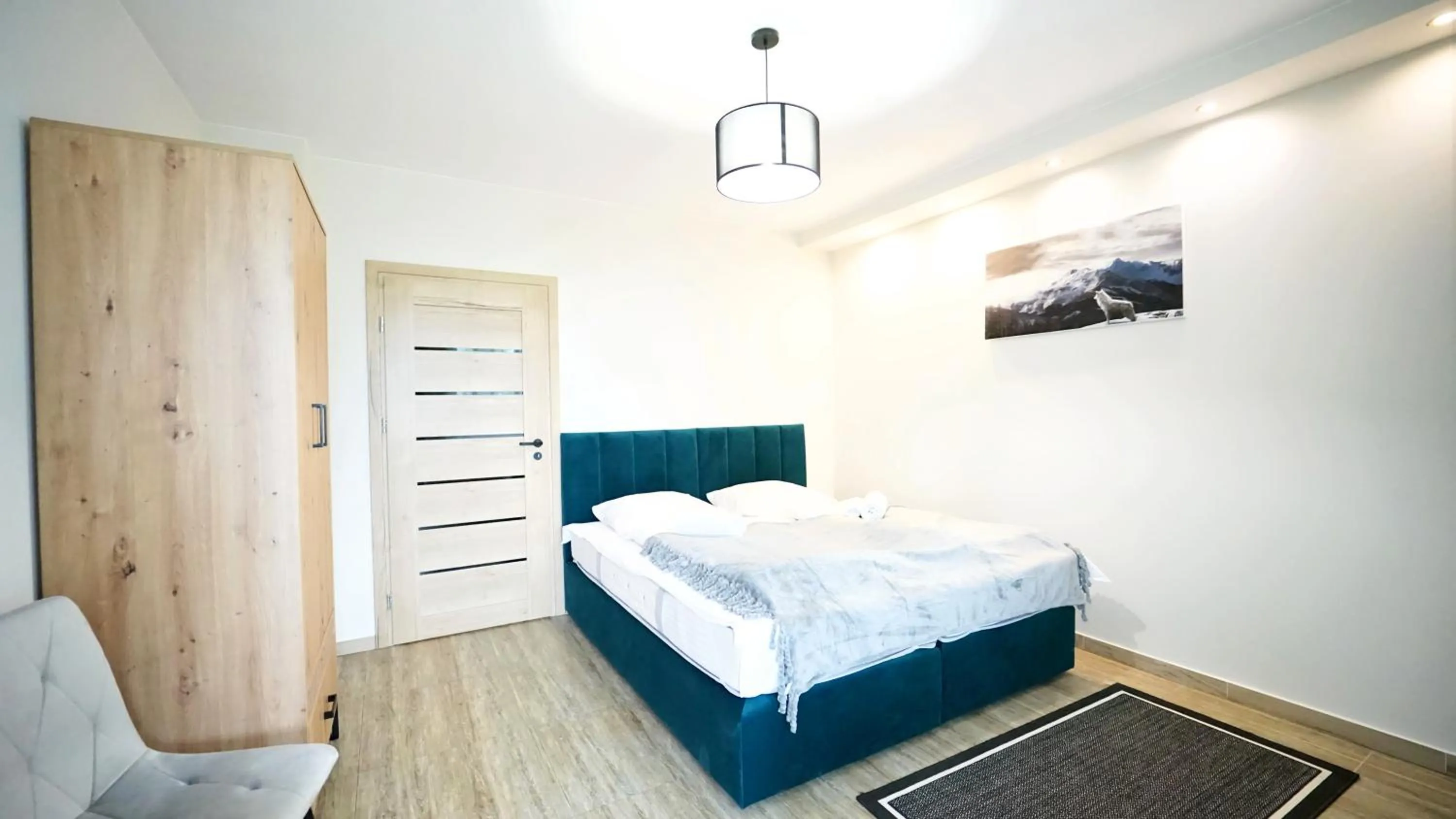 Bedroom, Bed in Apartamenty EverySky - Karkonoska 30