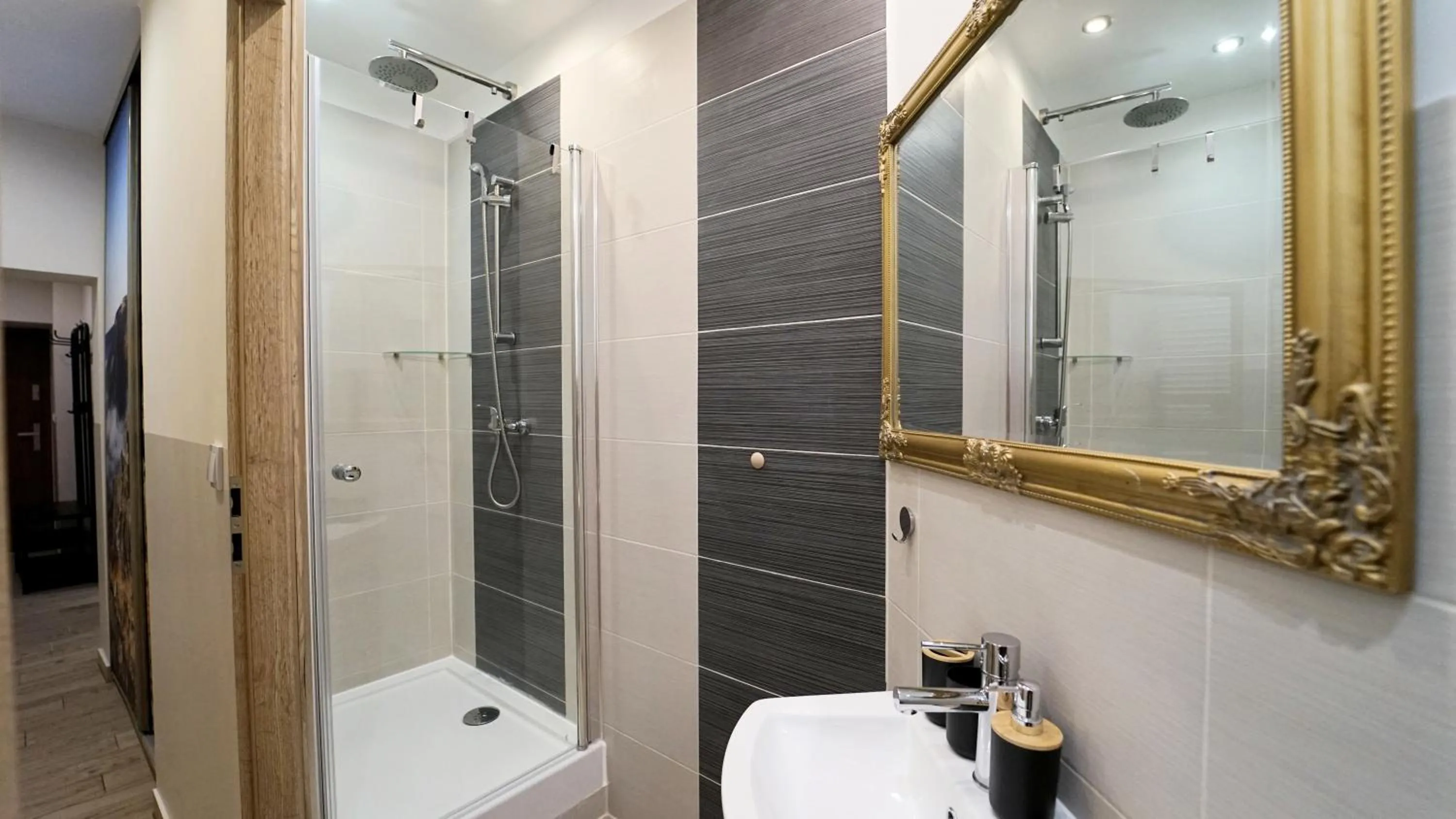 Bathroom in Apartamenty EverySky - Karkonoska 30