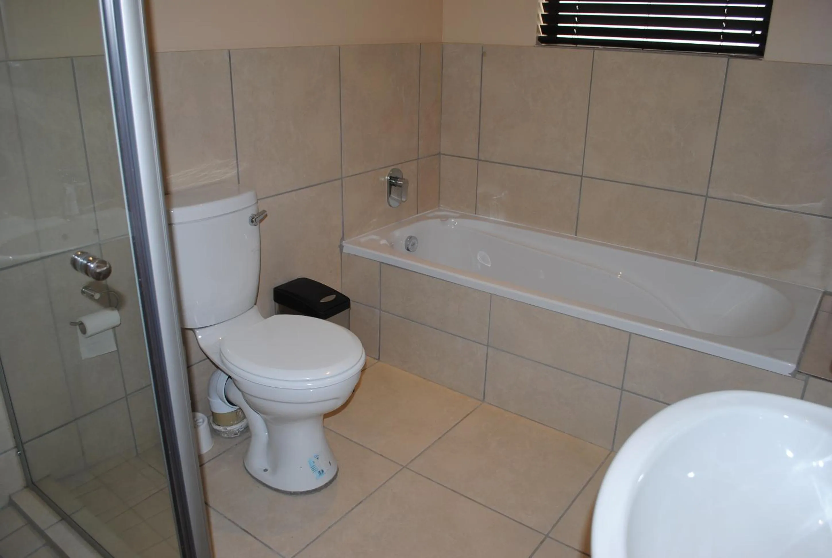 Bathroom in 6 on Morris Guest Lodge