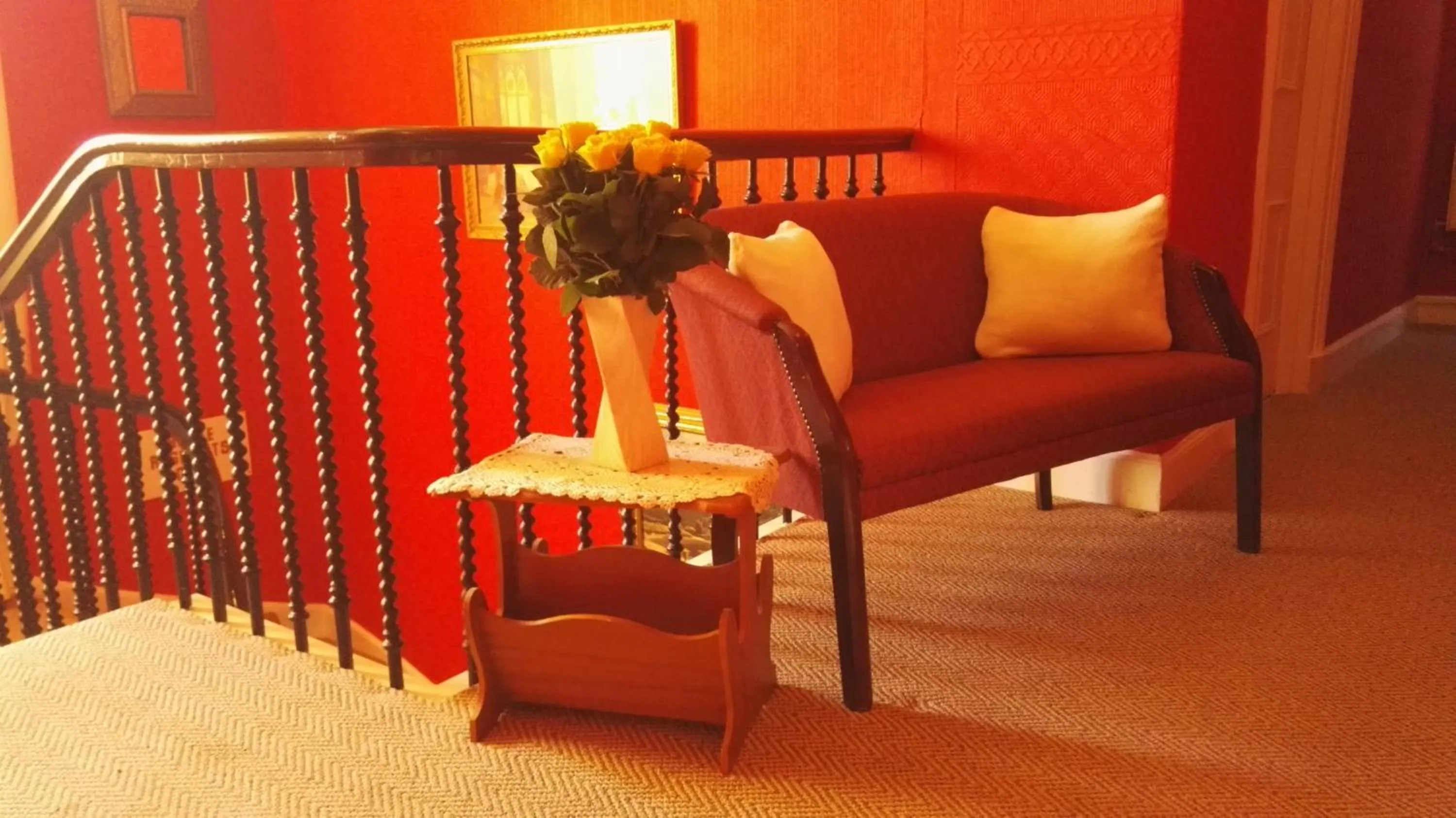 Area and facilities in Victoria Hotel