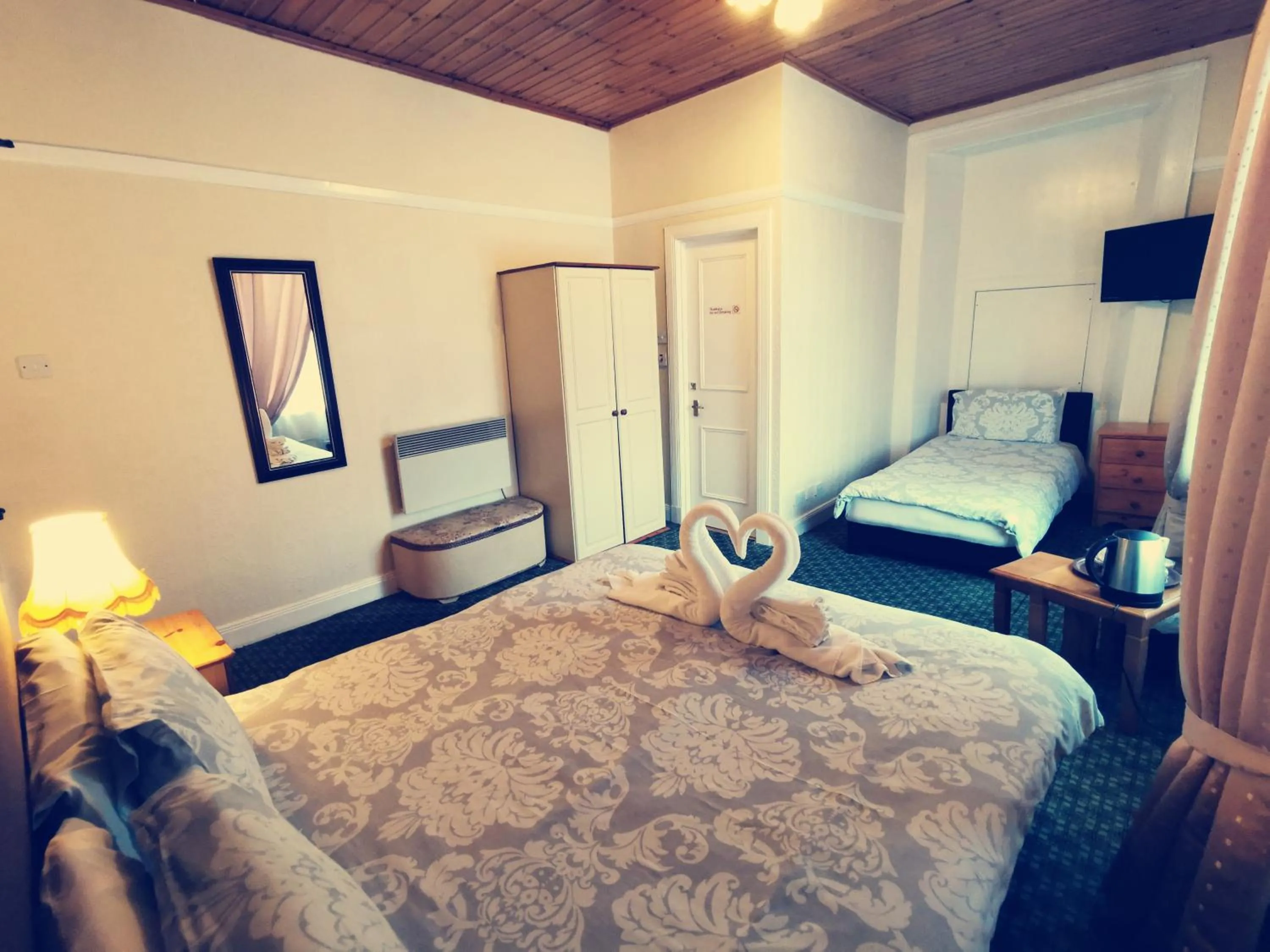 Bed in Victoria Hotel