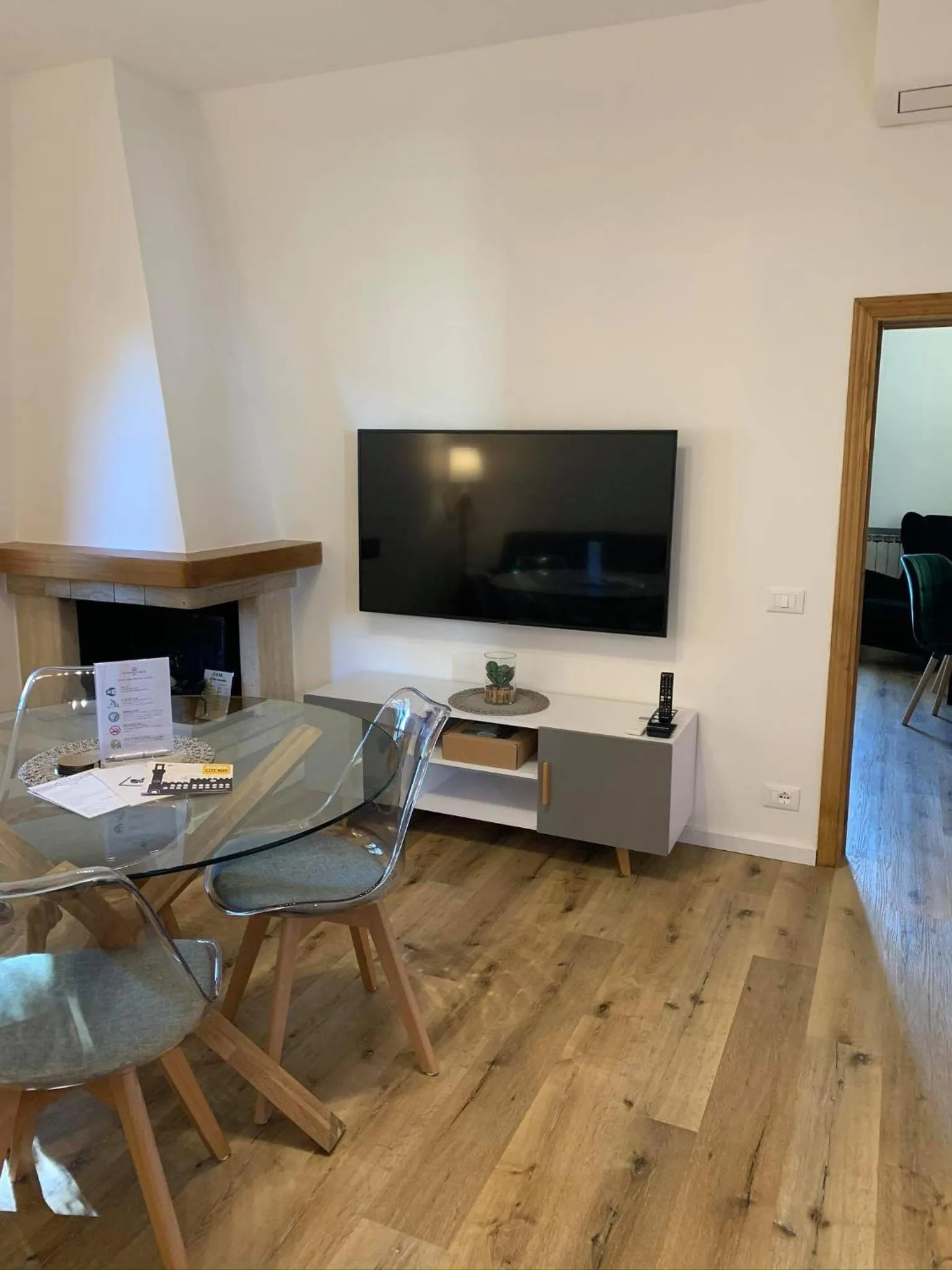 TV and multimedia in La Coroncina Lodging