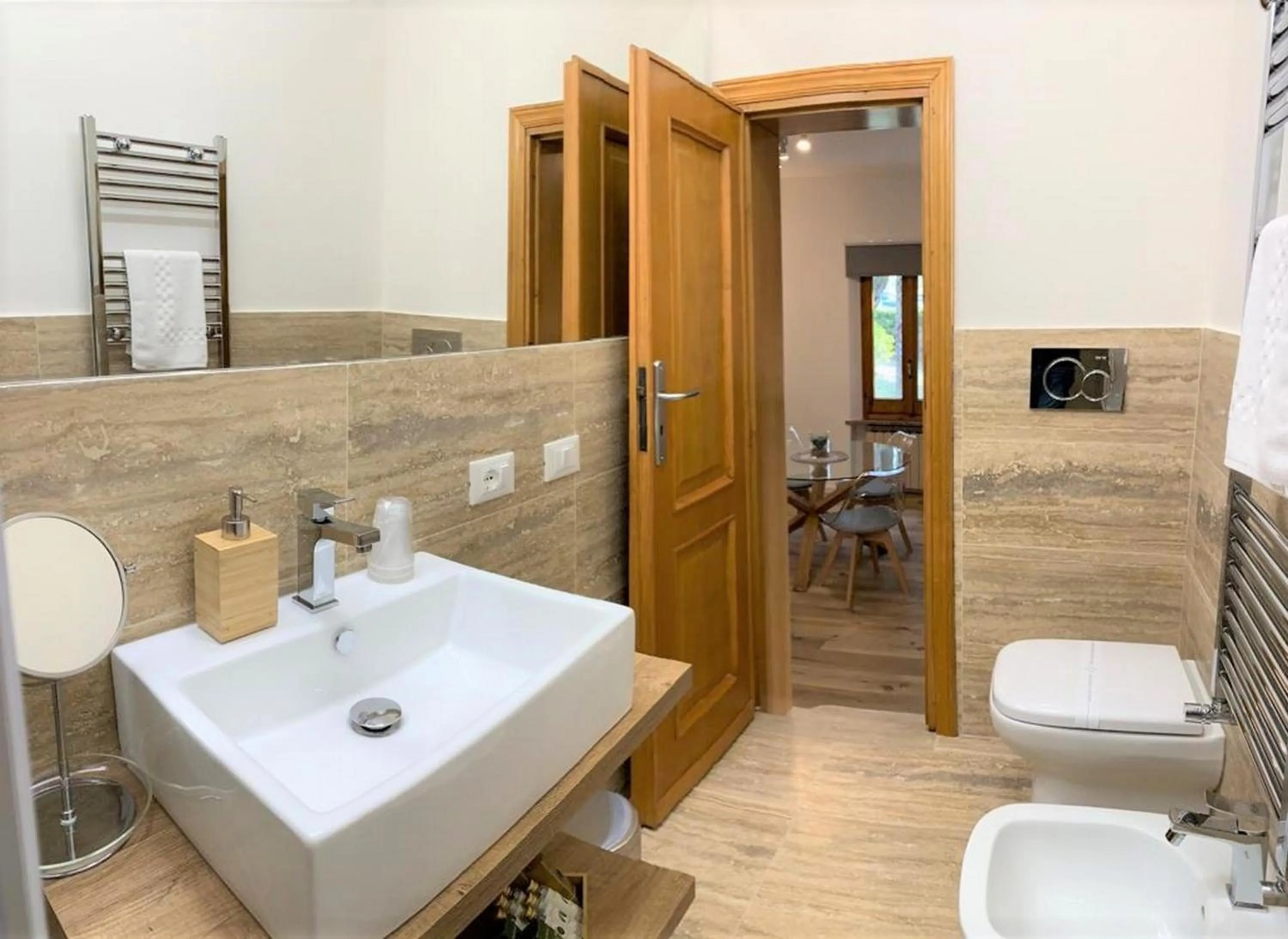 Bathroom in La Coroncina Lodging