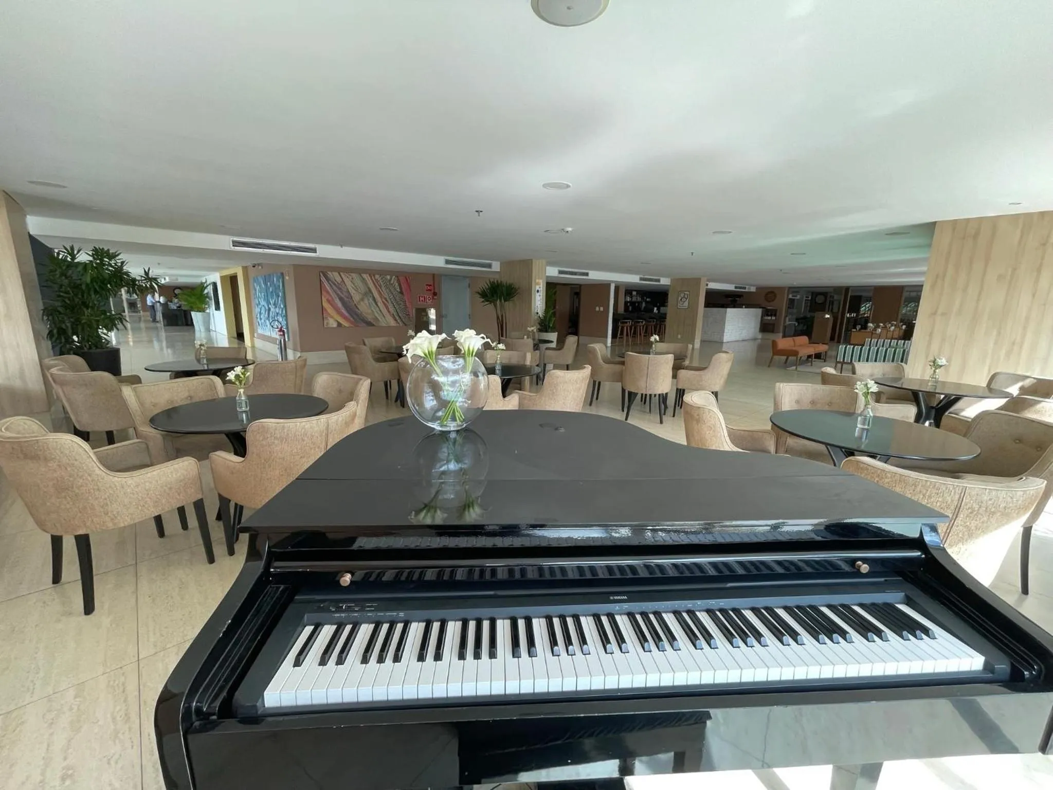 Restaurant/places to eat in Gran Mareiro Hotel