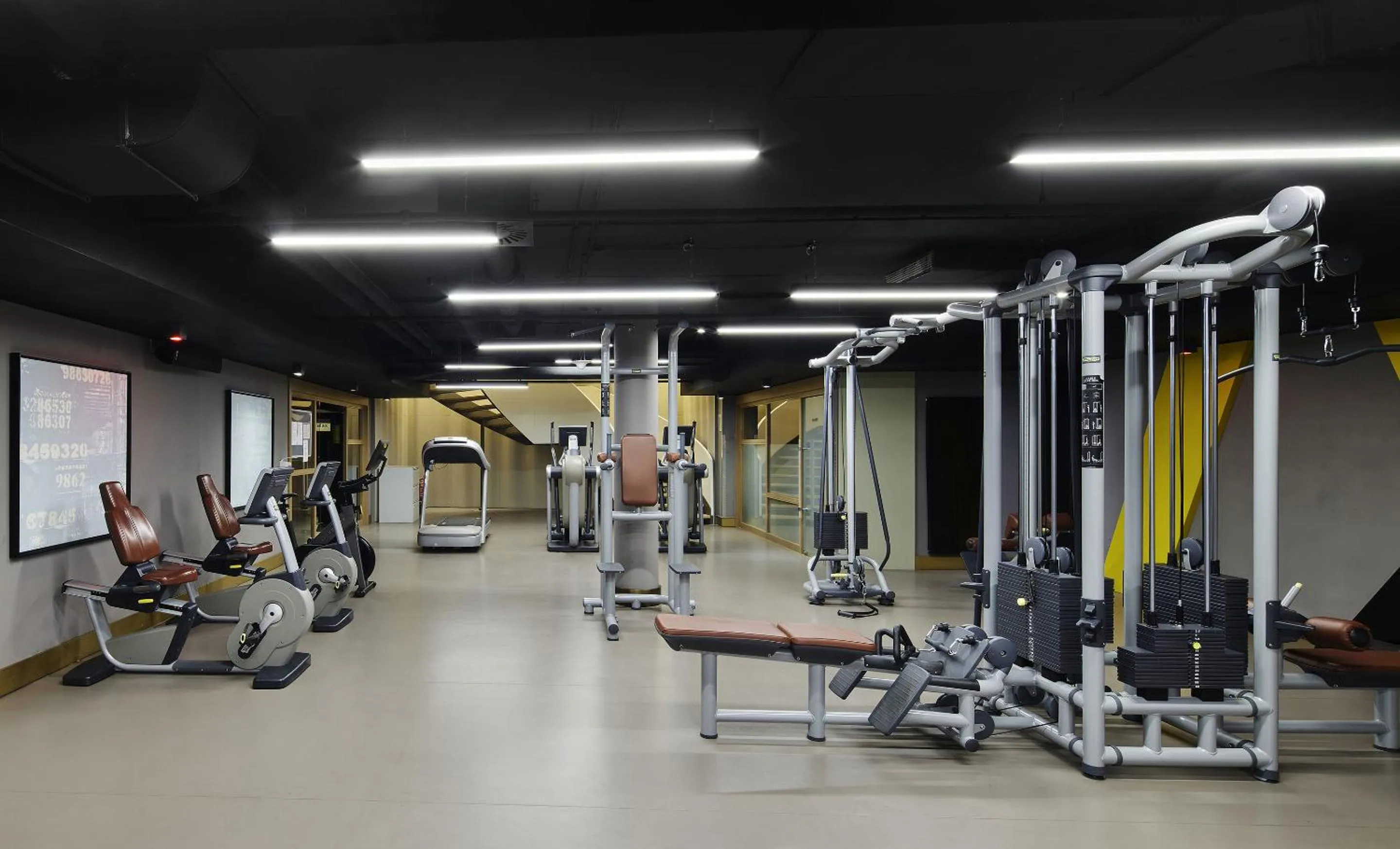 Fitness centre/facilities in TITANIC Chaussee Berlin