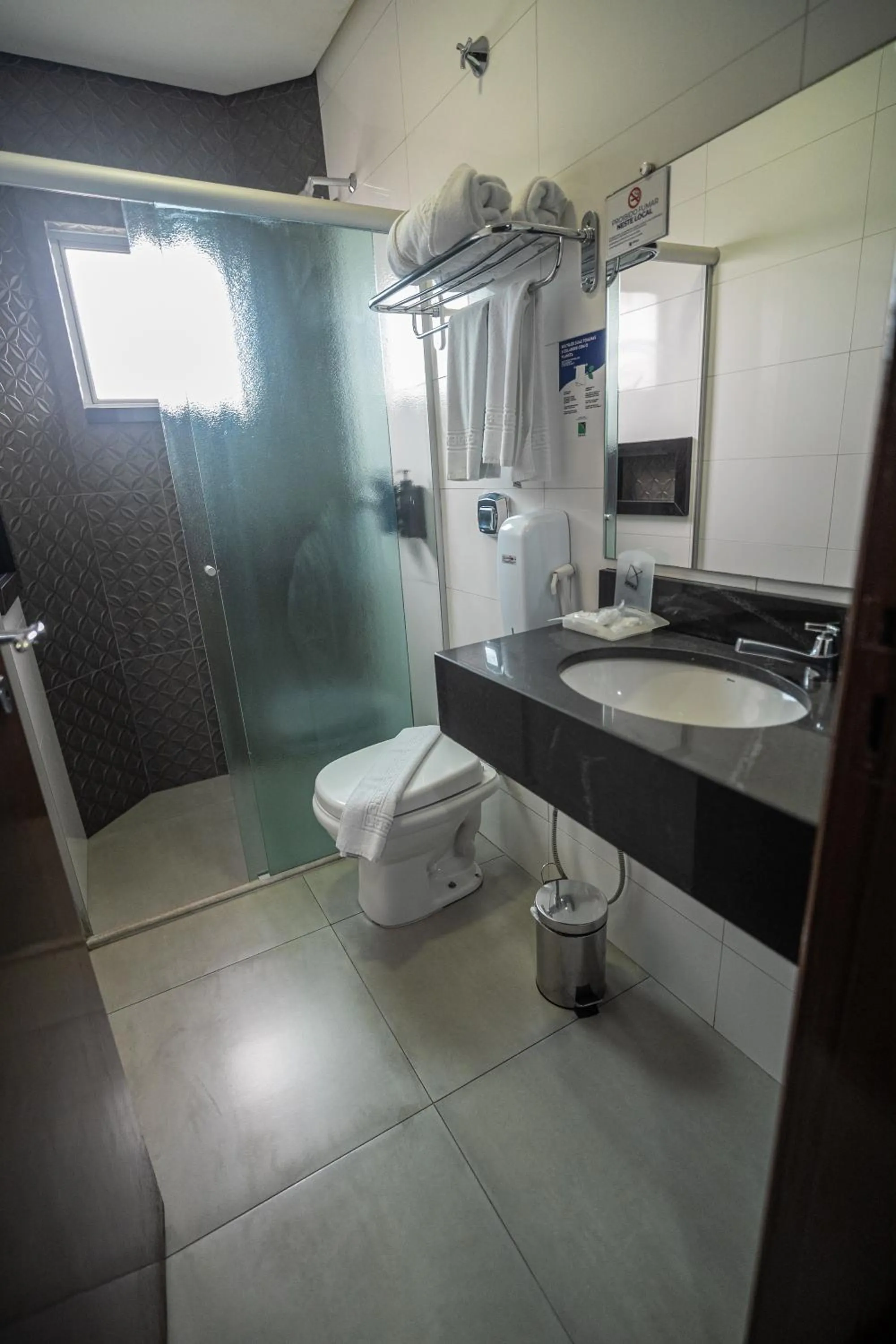 Toilet in Hotel Opuka