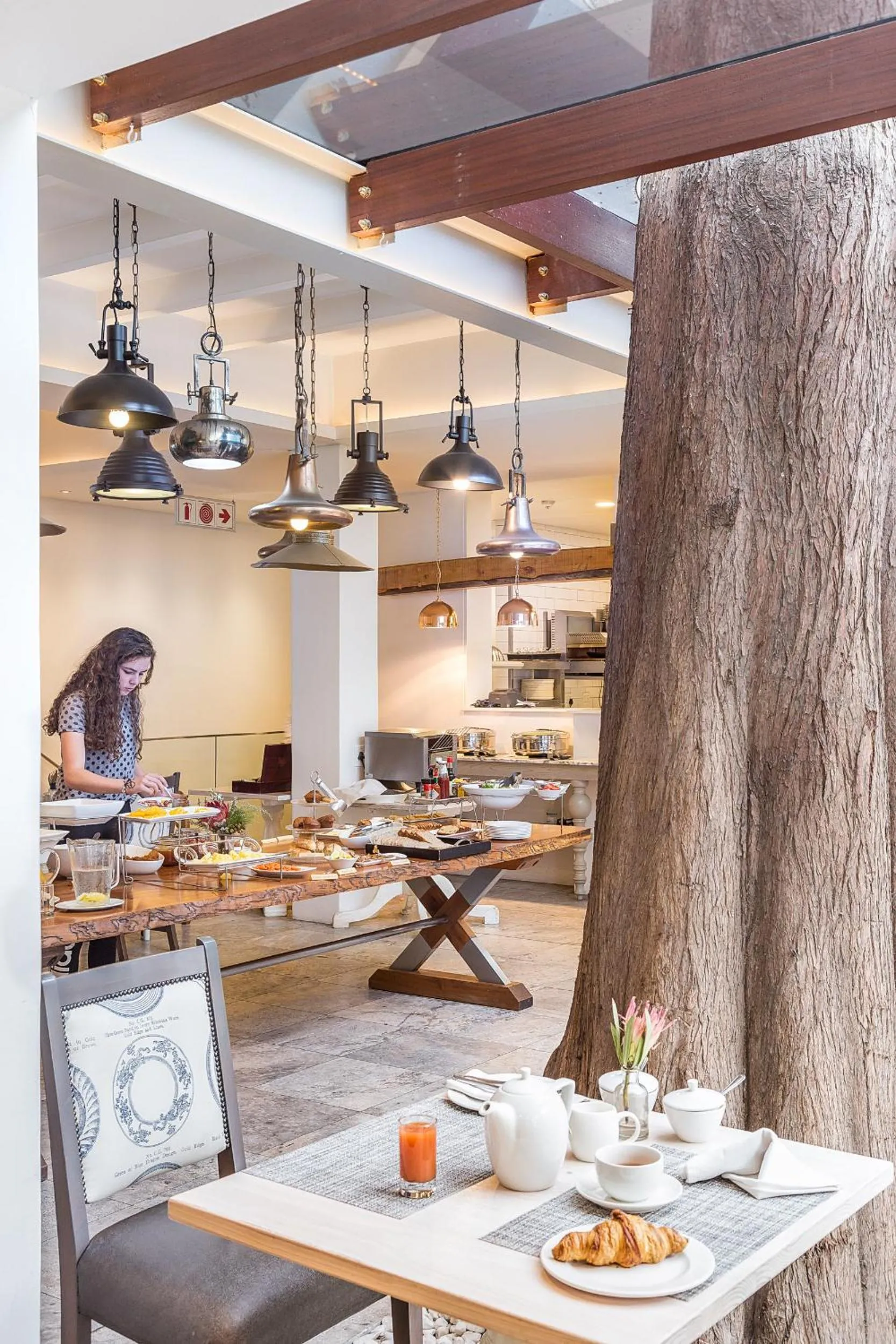 Restaurant/places to eat in Oude Werf Hotel