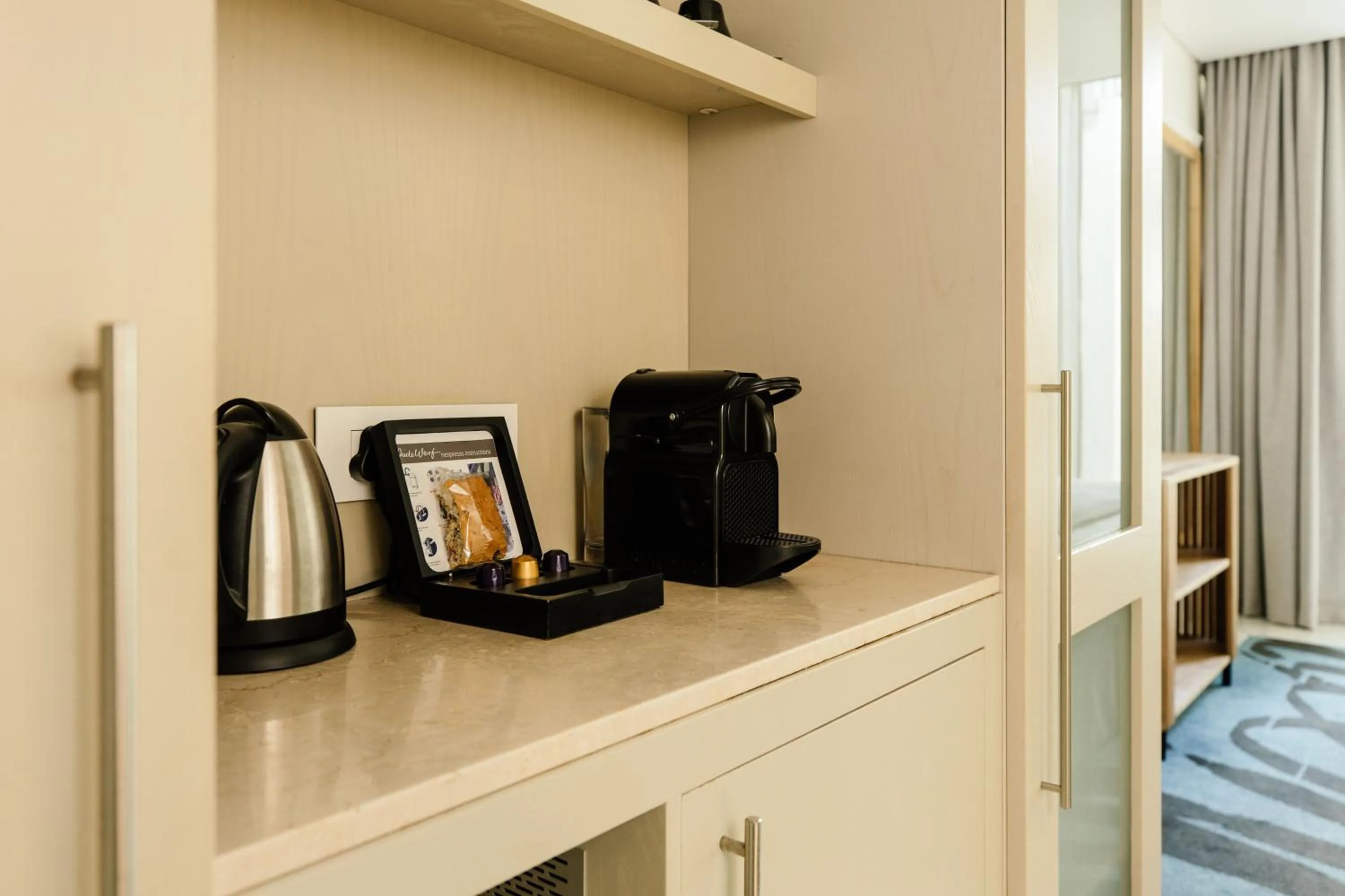 Coffee/tea facilities in Oude Werf Hotel