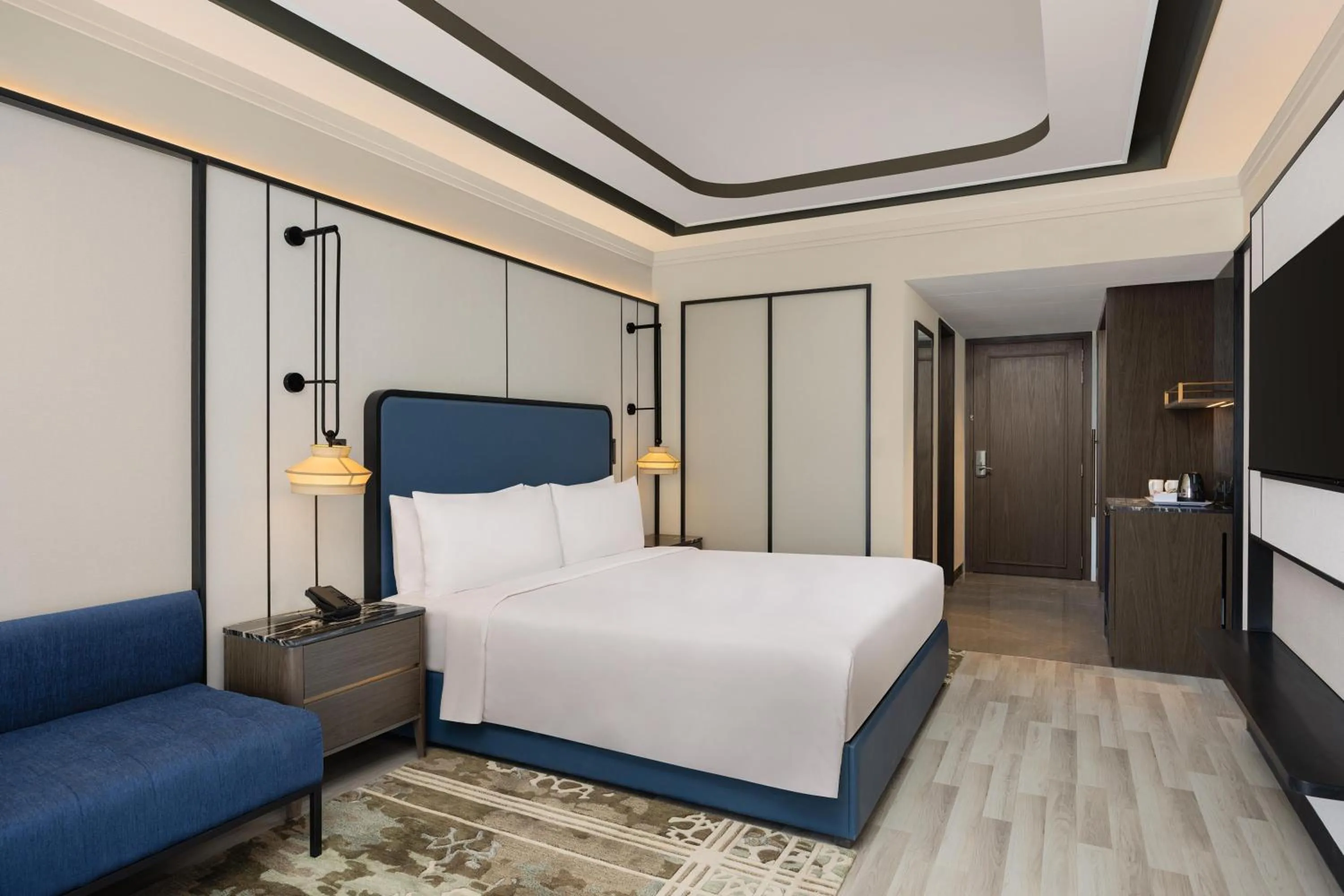 Bed in Doubletree By Hilton Bengaluru Airport