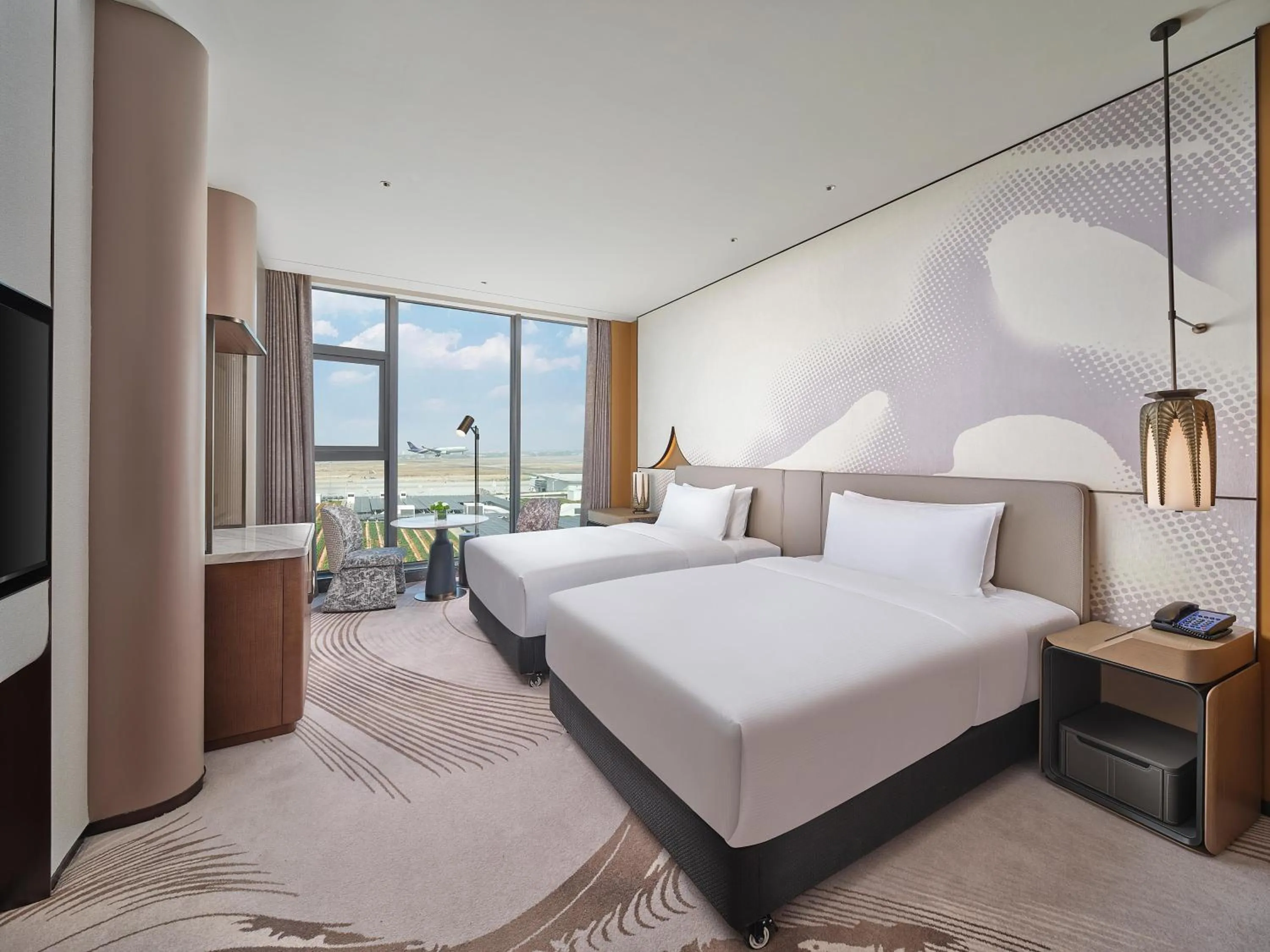 Deluxe Twin Room - Airport View in Hilton Guangzhou Baiyun Airport