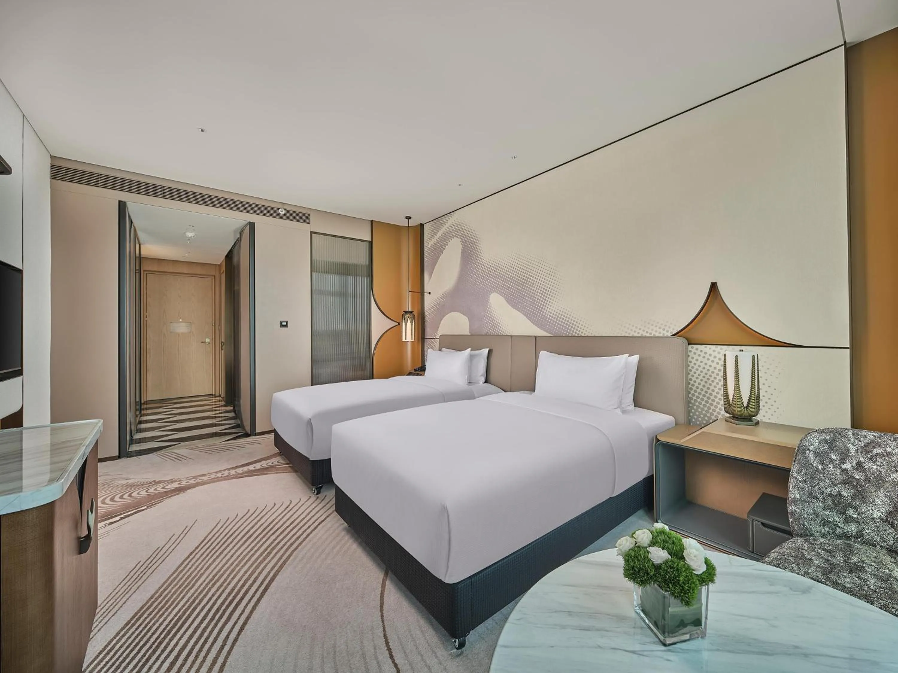 Deluxe Twin Room in Hilton Guangzhou Baiyun Airport