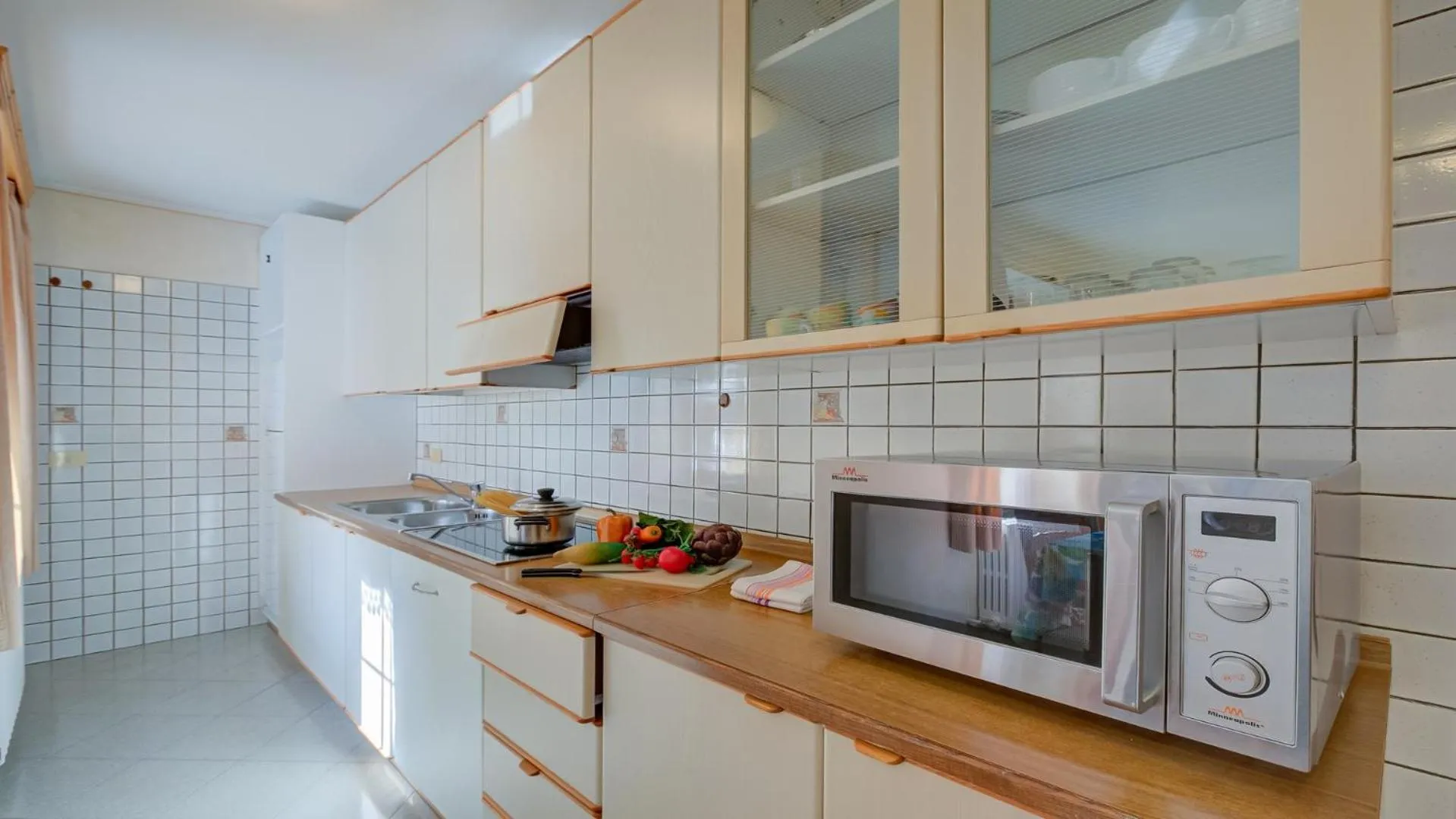 Kitchen or kitchenette in Rododendro