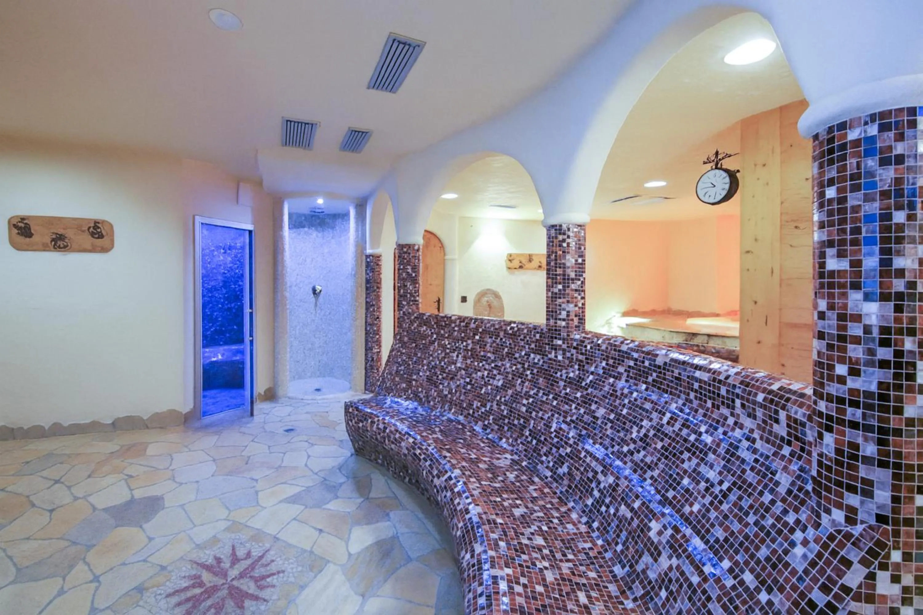 Spa and wellness centre/facilities in Rododendro